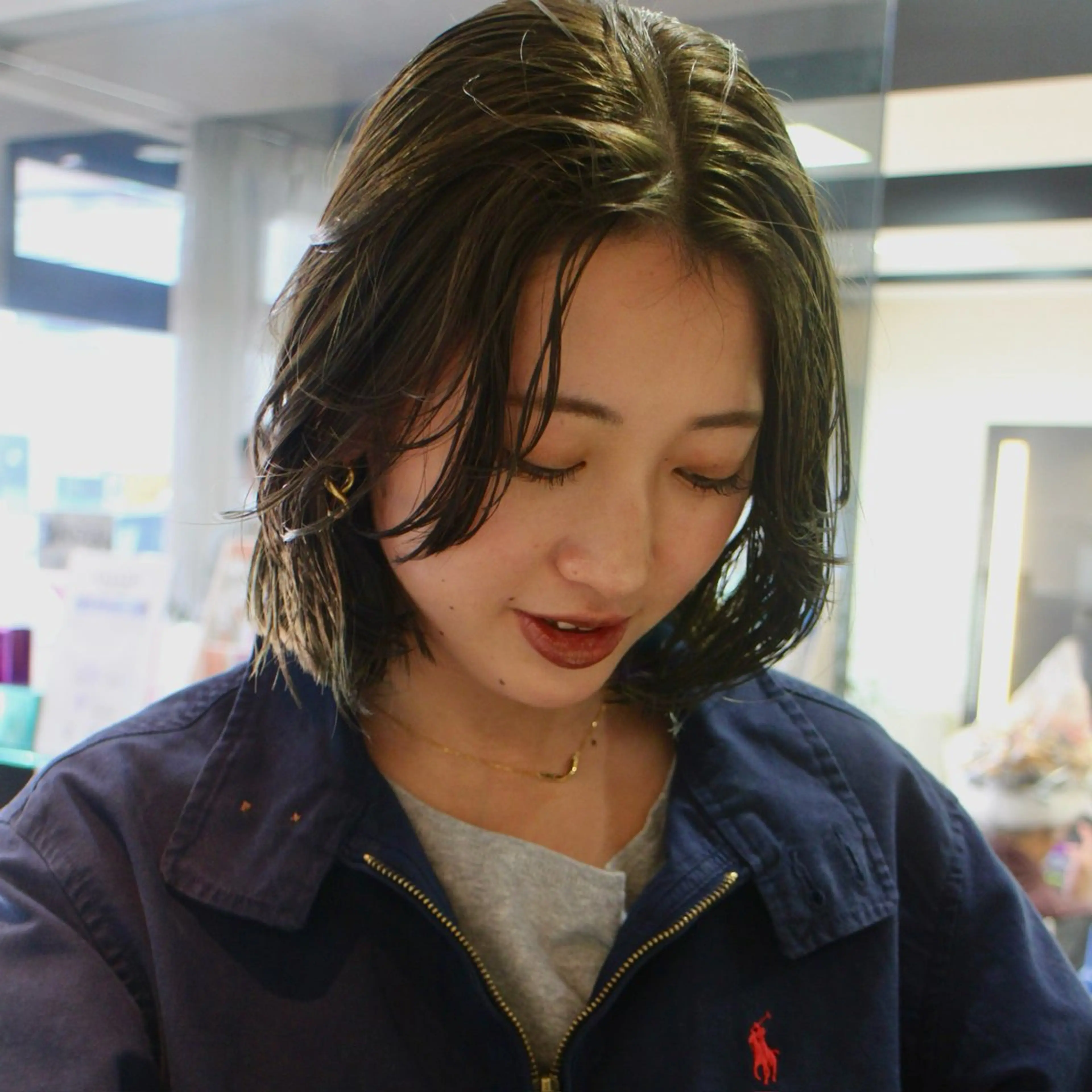 ミディアム カラー カーリーパーマ/ 透明ｶﾗｰ/MIKUのヘアスタイル