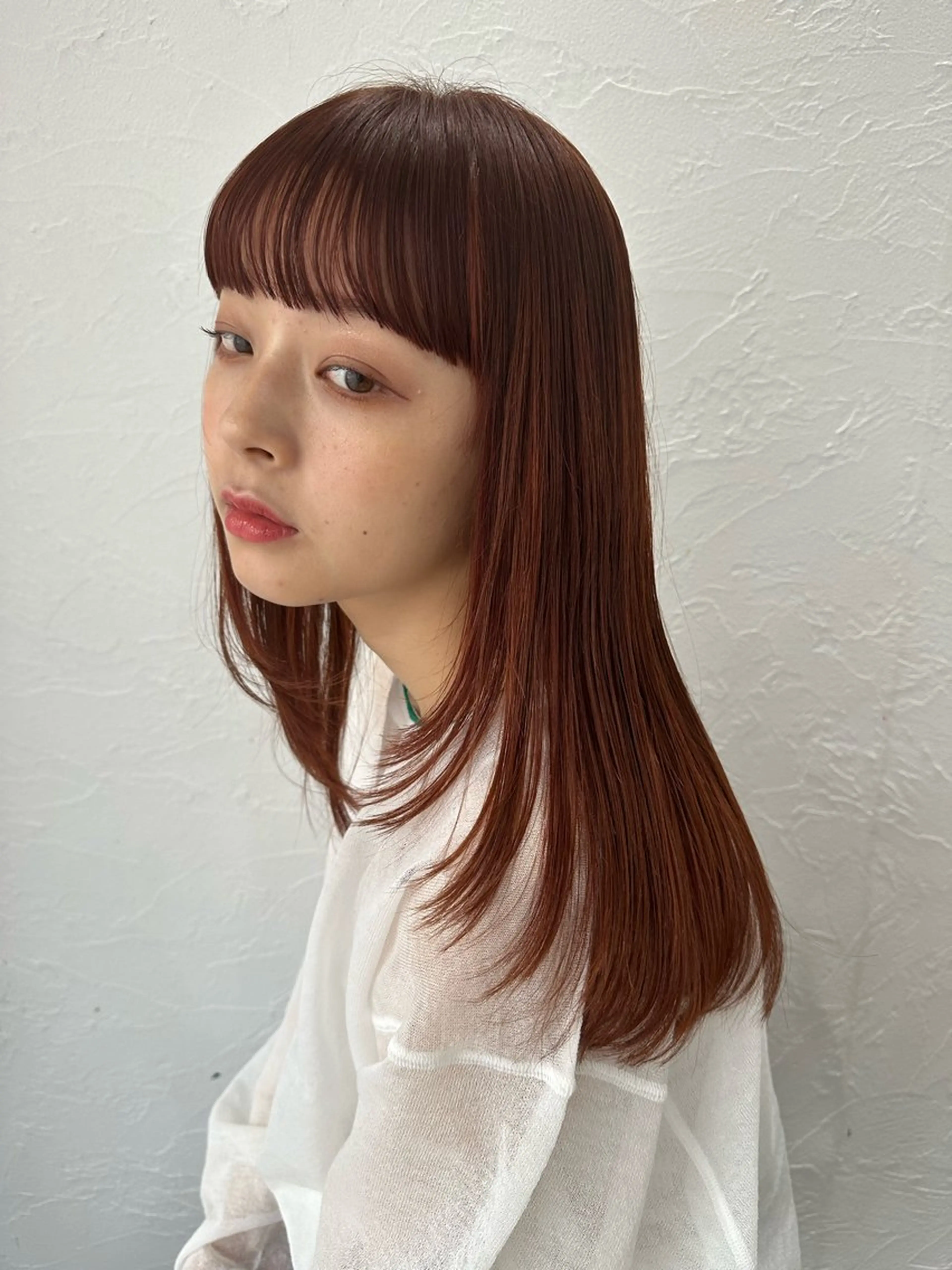 セミロング カラー 十倉 朱莉のヘアスタイル