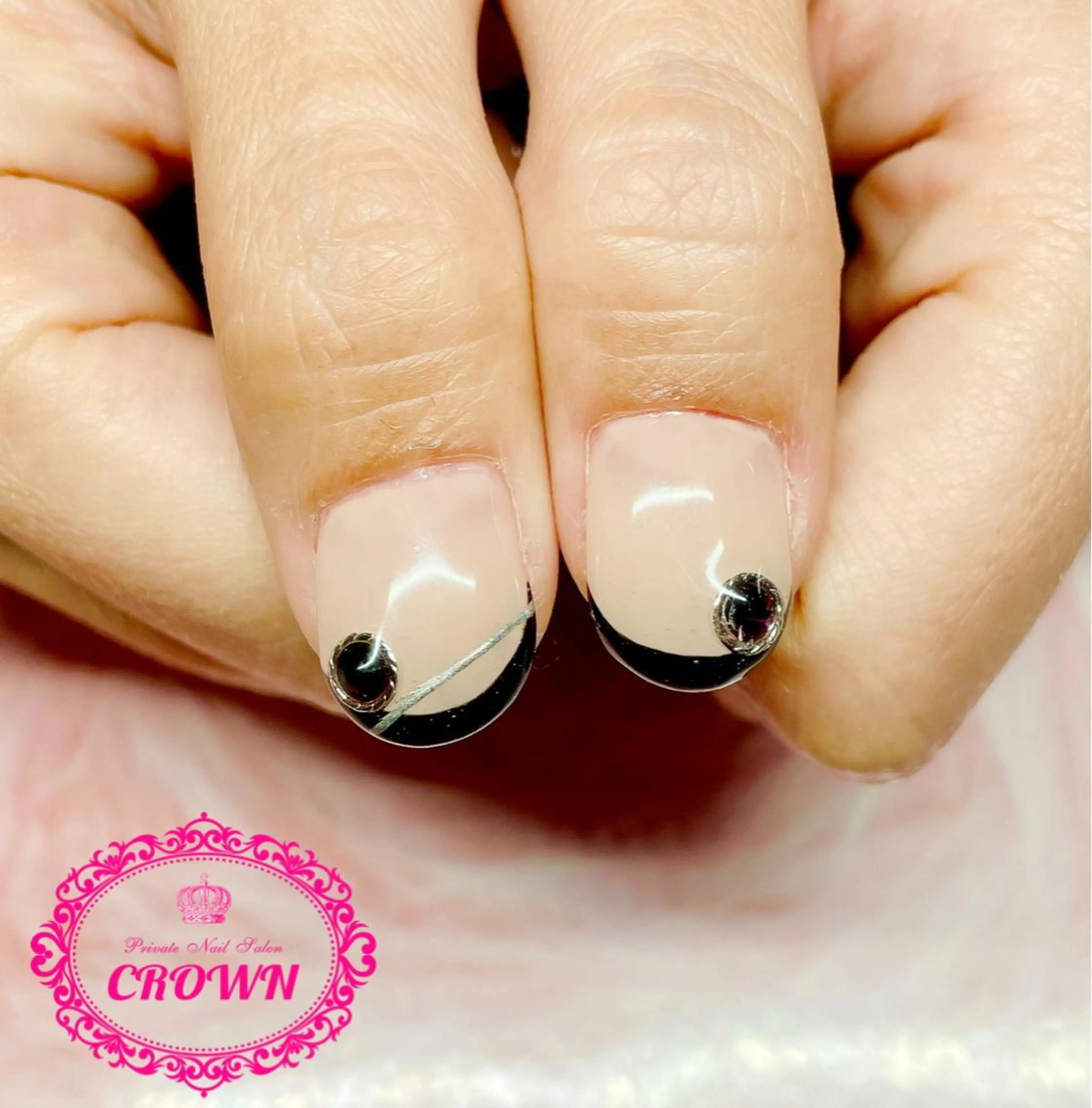 ネイル CROWN プライベートサロンのネイルデザイン