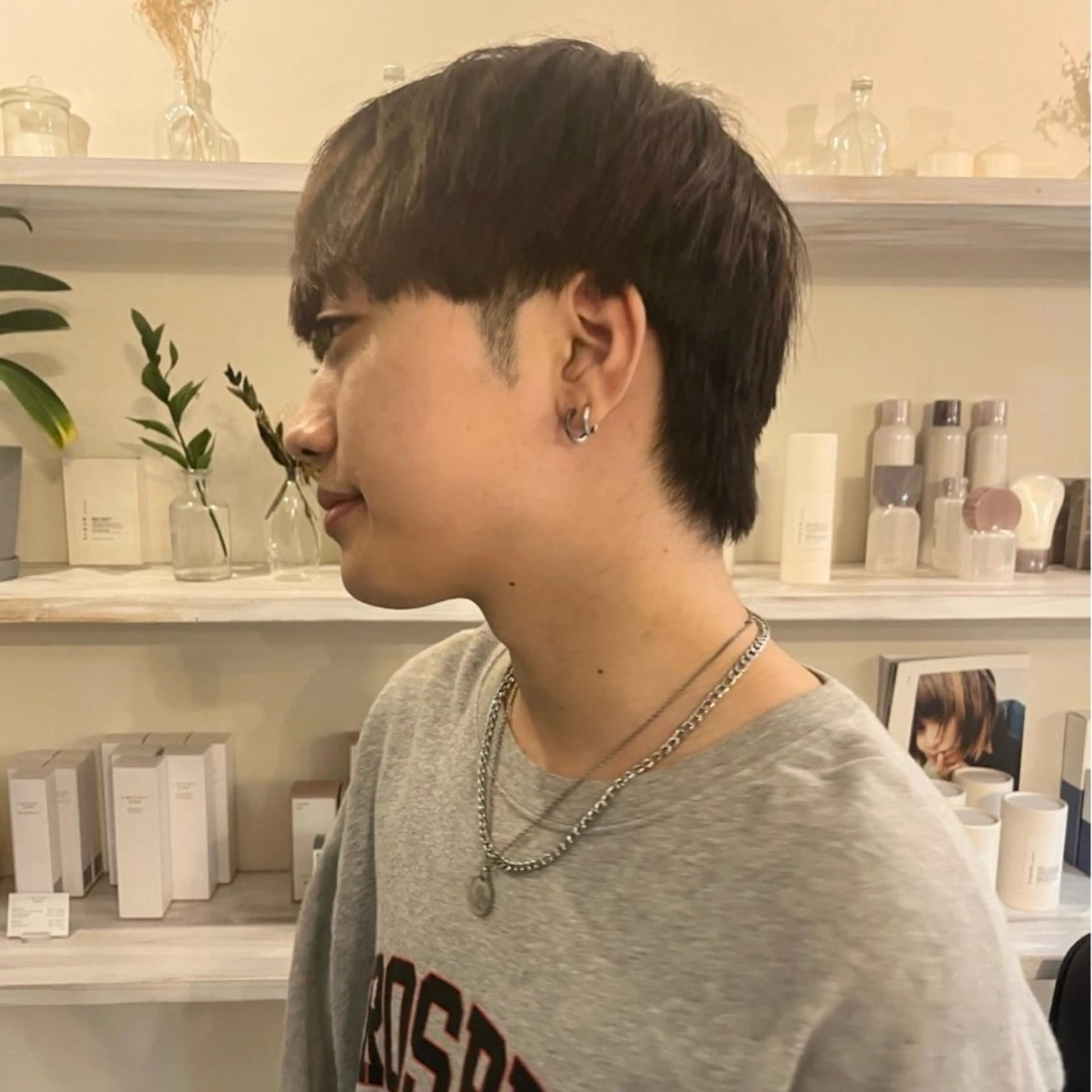 メンズ カット Yurika🕯️ 透明感カラー/ボブのヘアスタイル