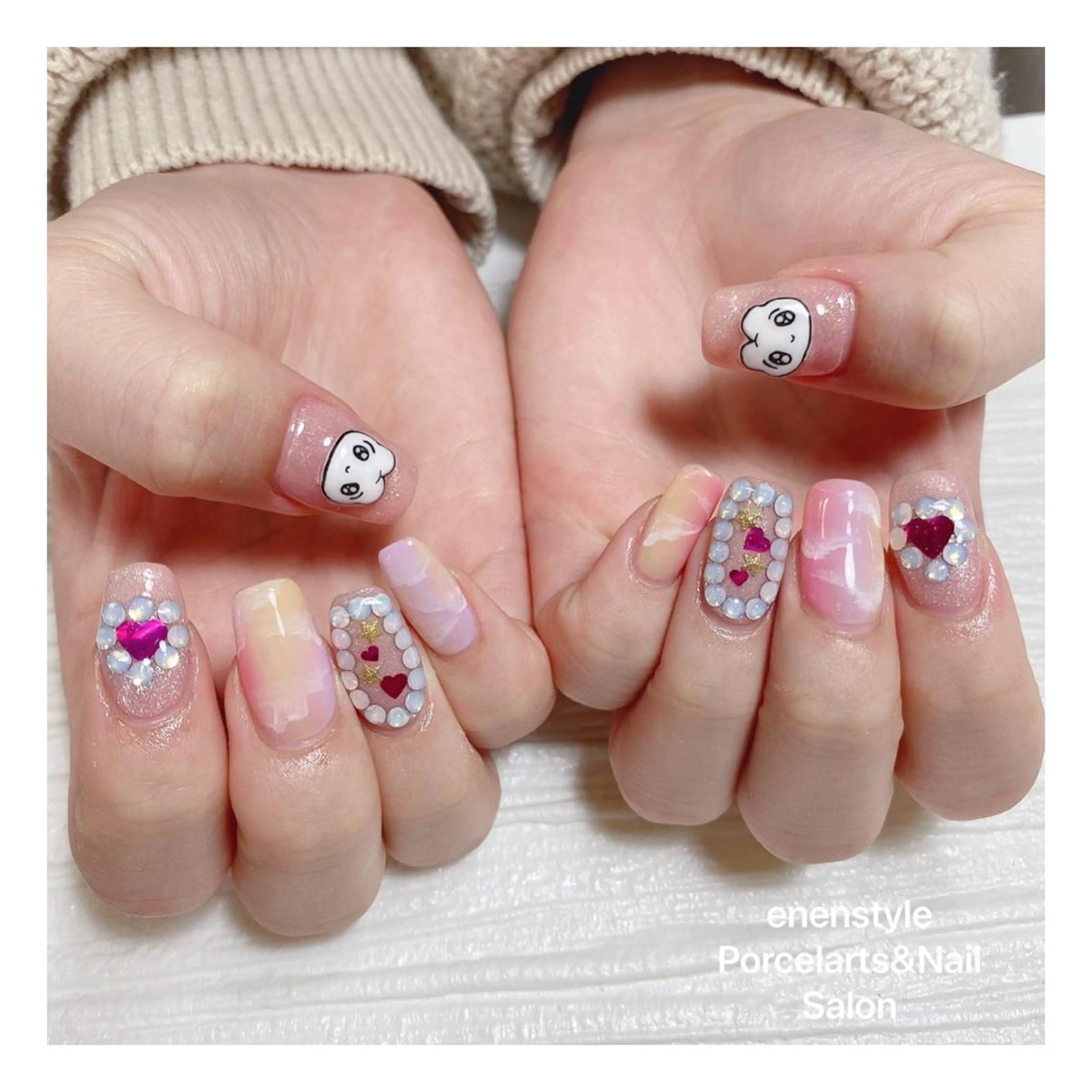 ミディアム ネイル 👑enen style👑のネイルデザイン