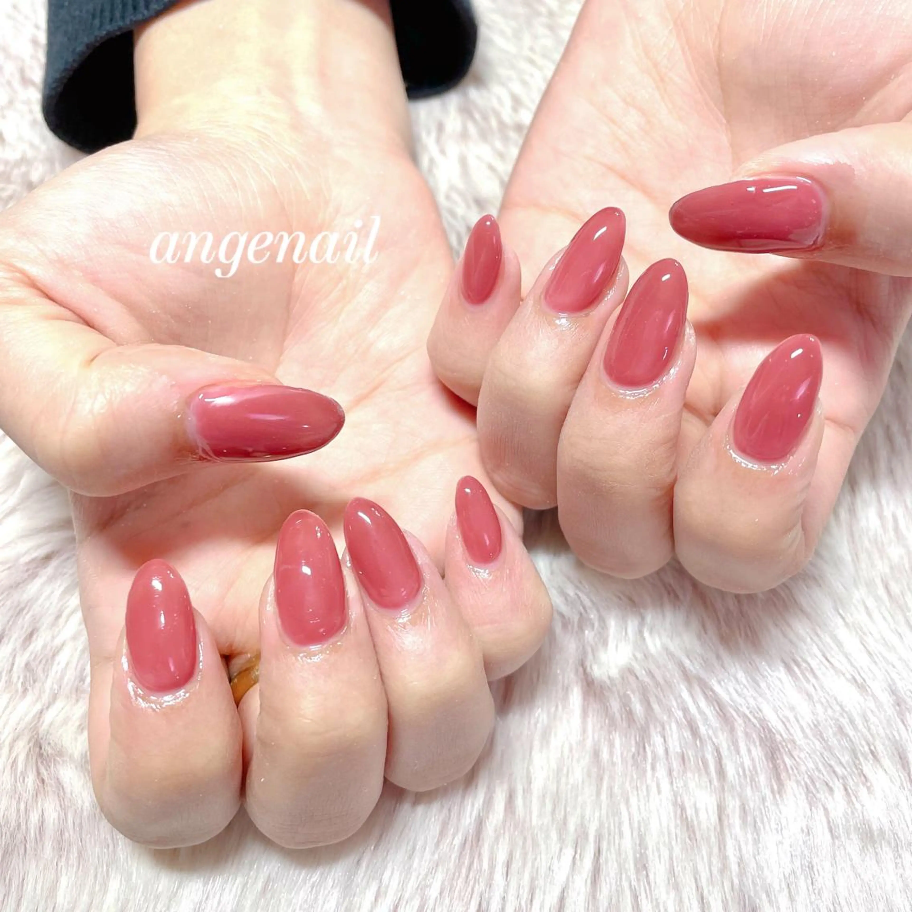 ネイル ハンドネイル オーナーネイリスト MAKIのネイルデザイン