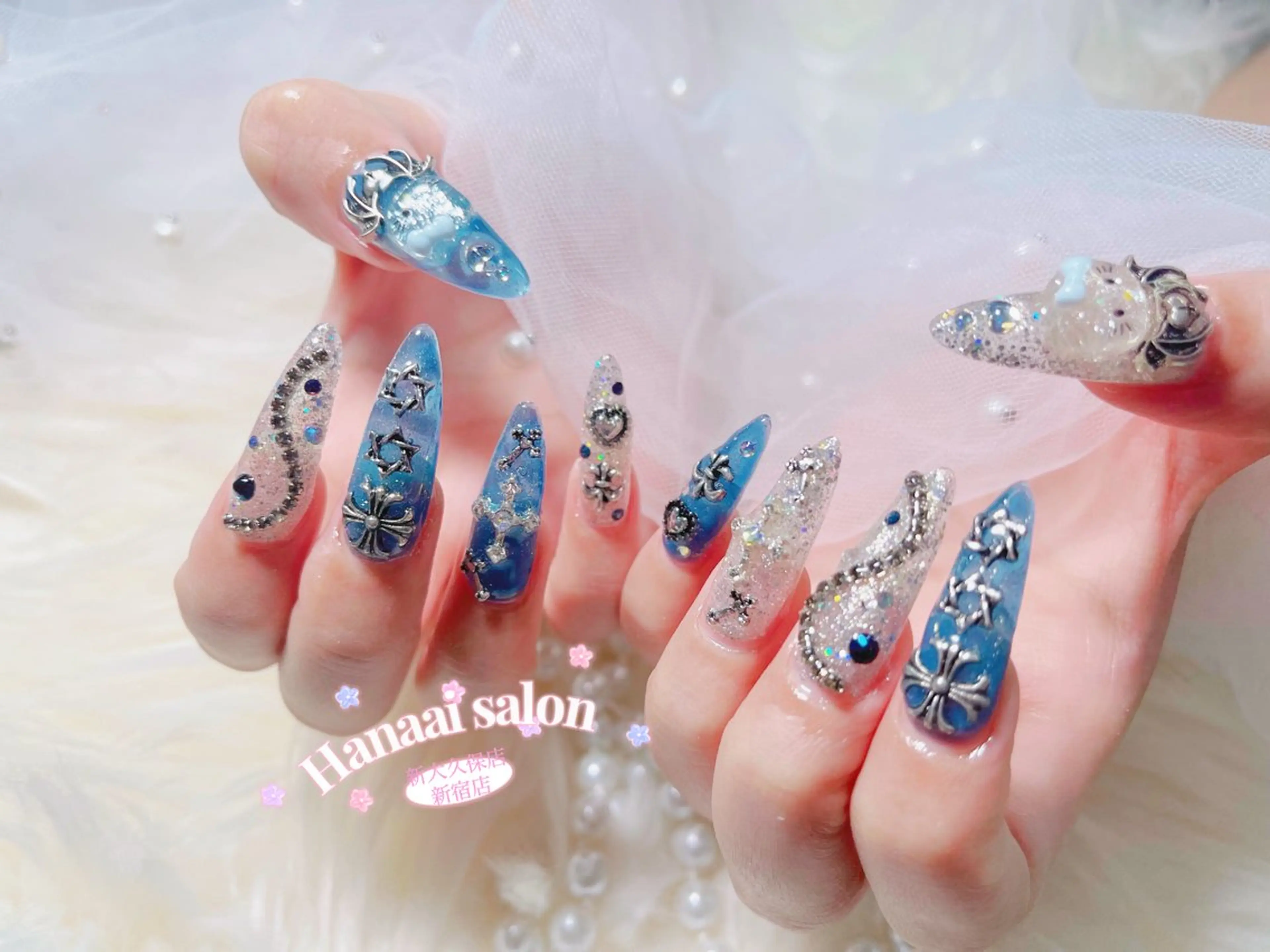 セミロング ハンドネイル Hanaai Salon新大久保店のネイルデザイン