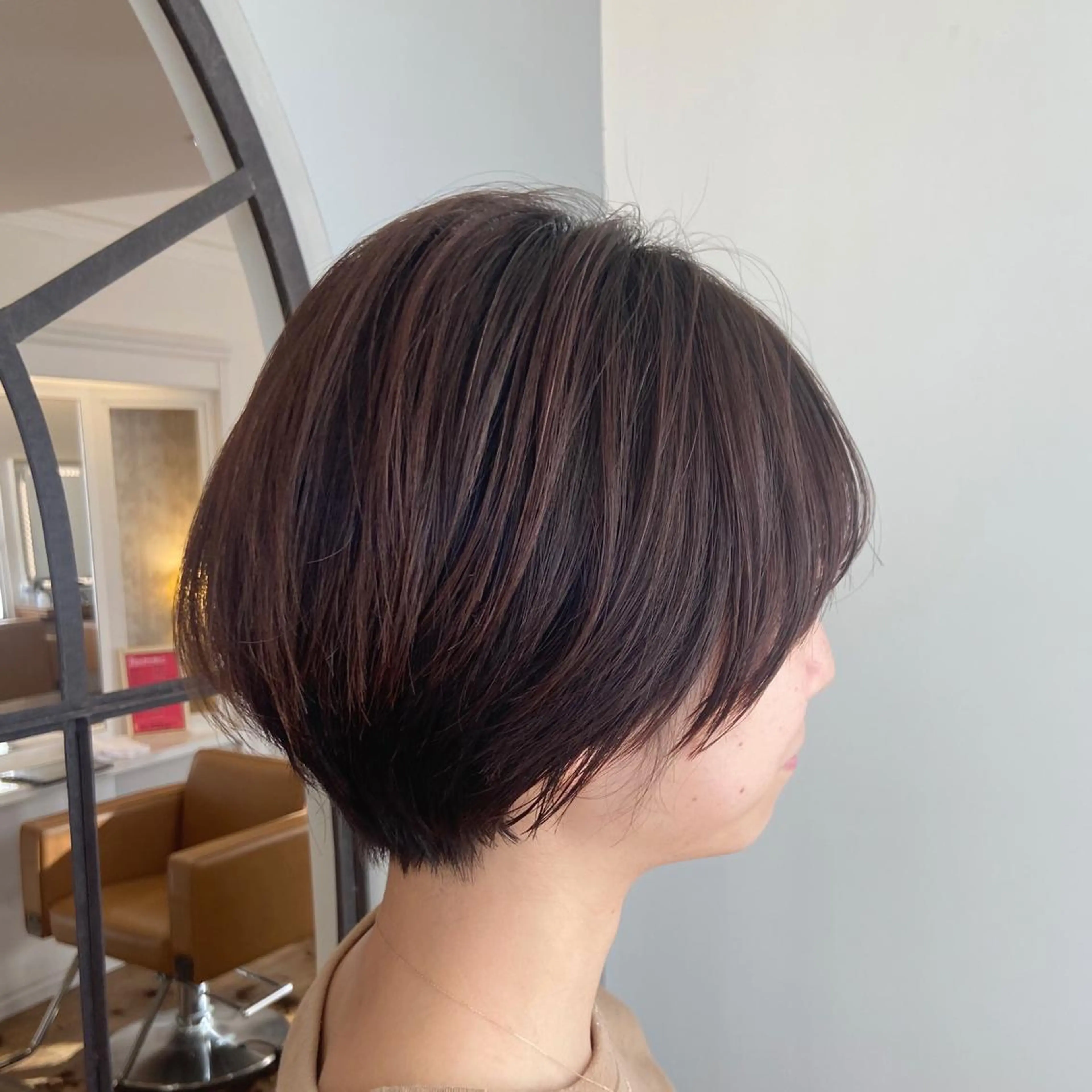 ショート ショートヘア 峯 志帆のヘアスタイル