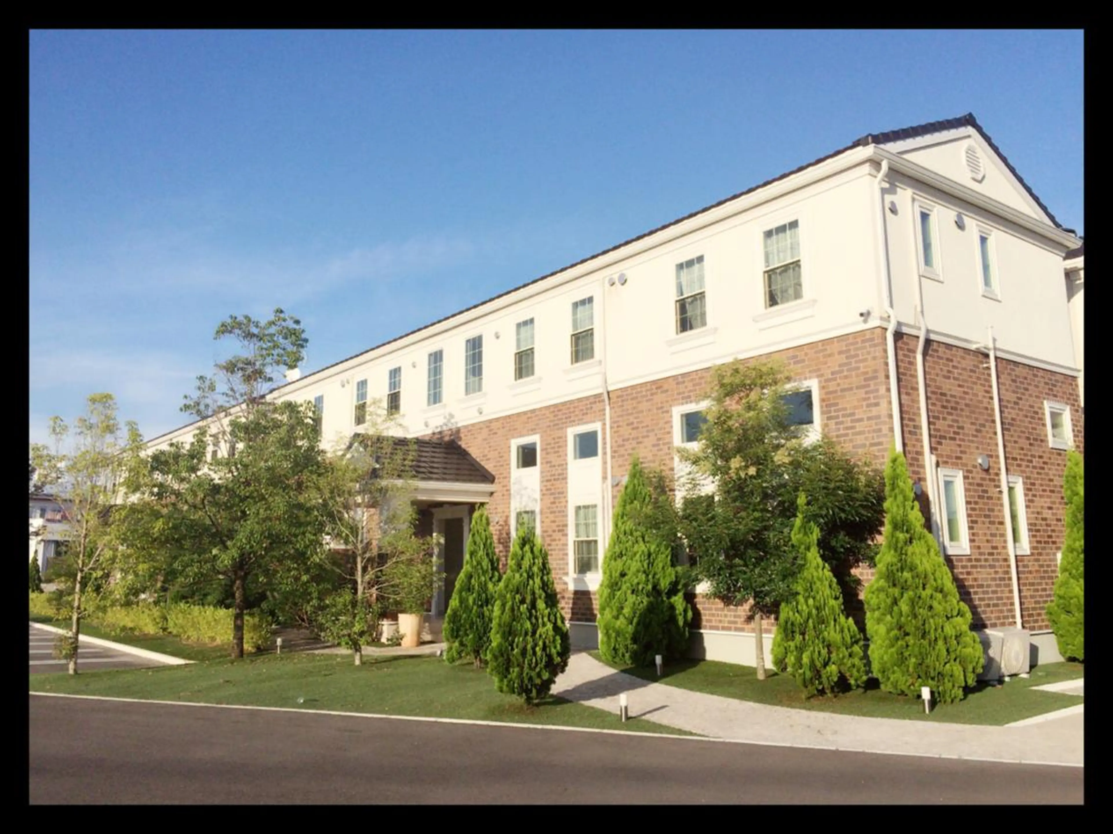 毛穴ツヤ肌専門    Lipulaのエステ・リラクイメージ