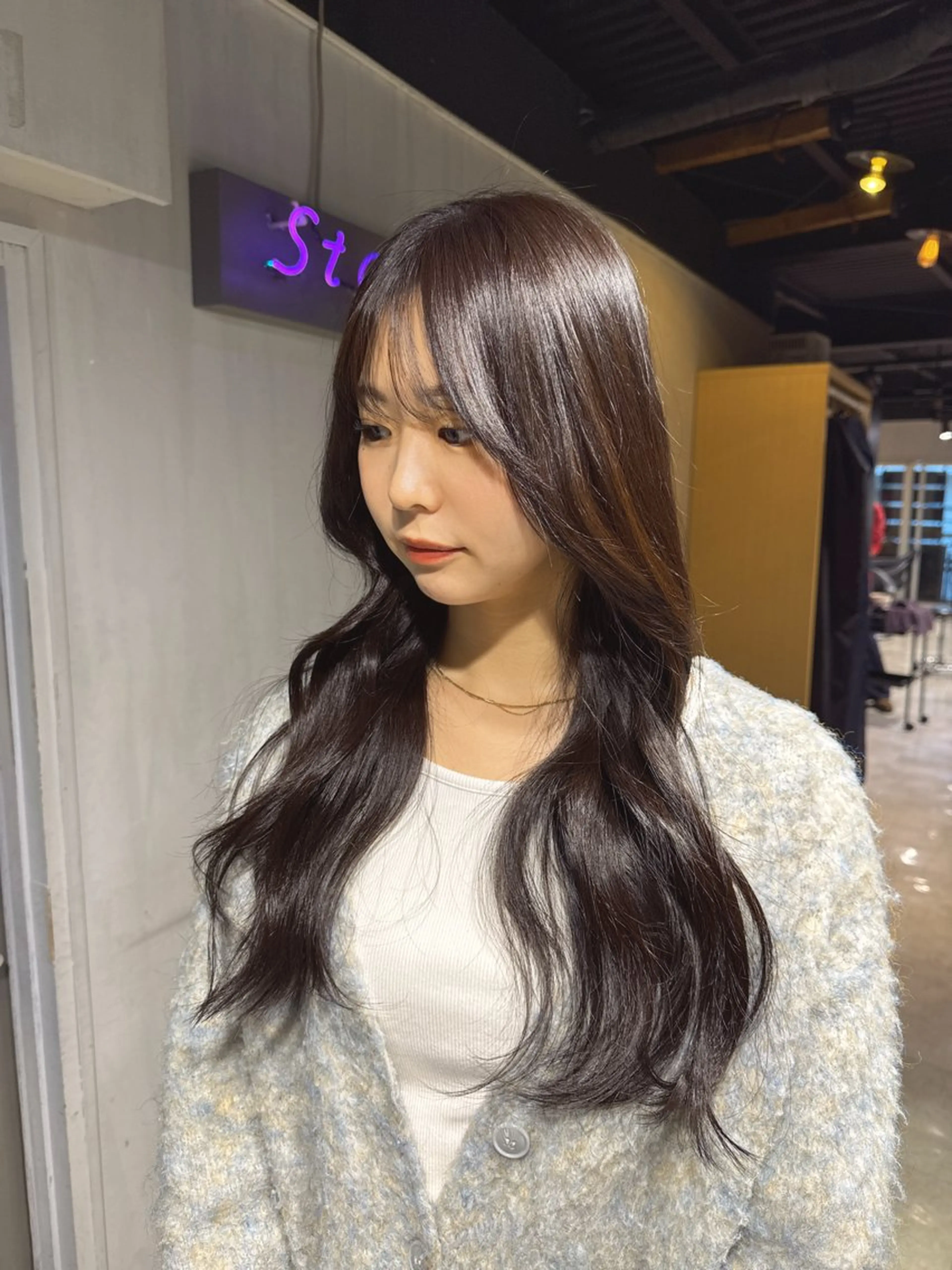 ロング カラー カット ヘアカラー NANAMI🩵 大人可愛い韓国ヘアのヘアスタイル