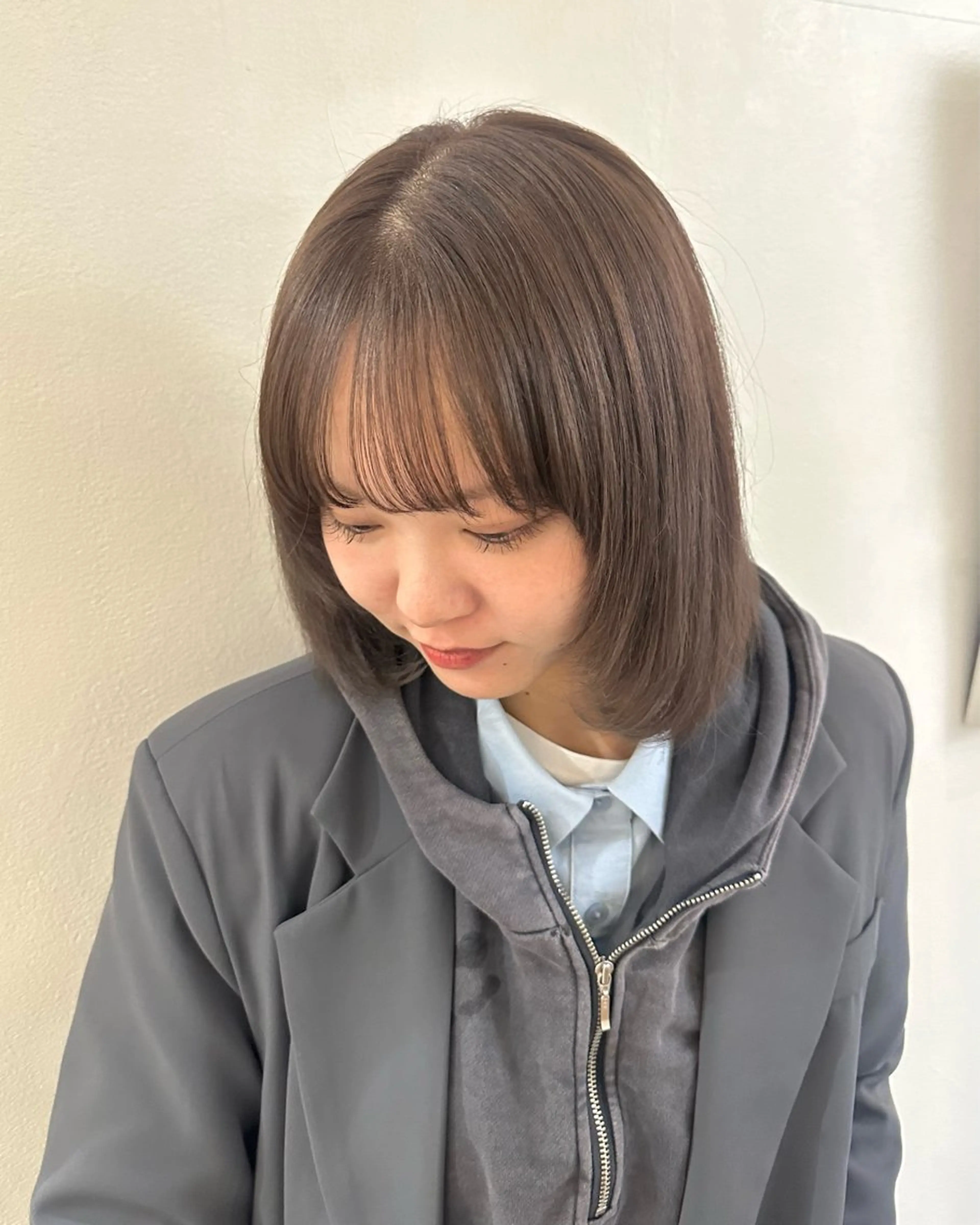 ミディアム ボブレイヤー ボブ レイヤーカット ヘアカラー 似合わせカット ハイトーン/北村優人のヘアスタイル
