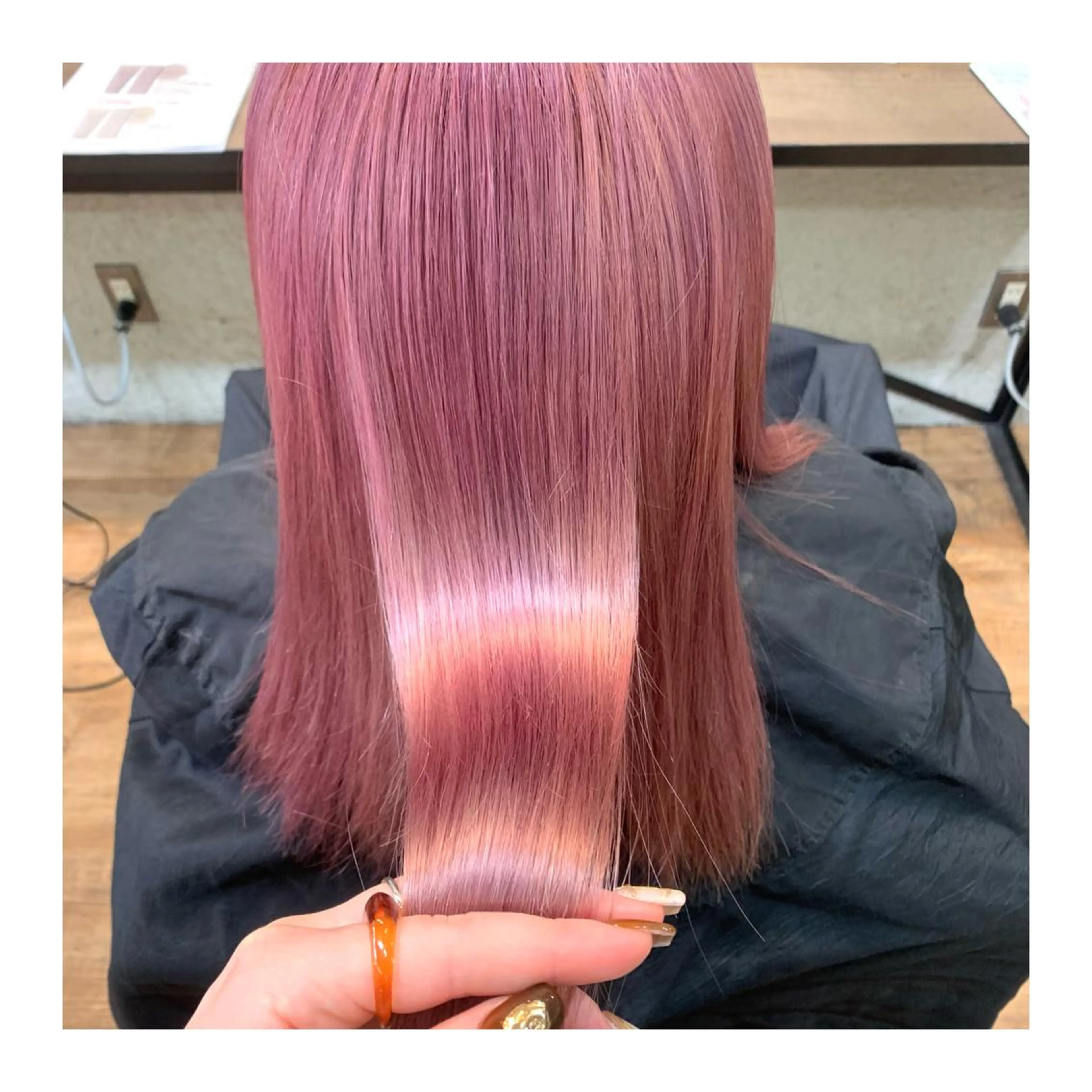 ロング カラー ヘアカラー あべ ゆうかのヘアスタイル