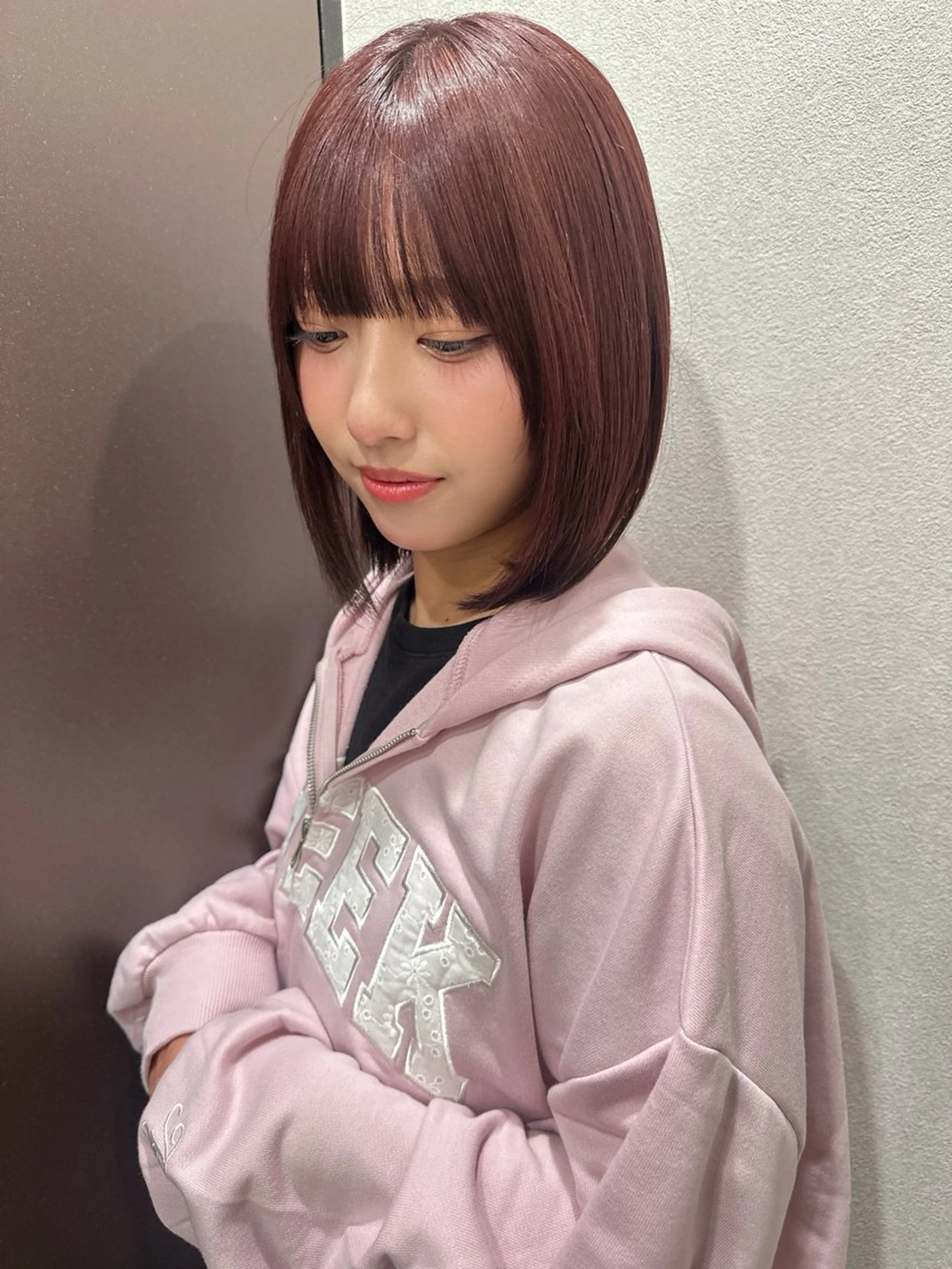 ミディアム ピンクブラウン ヘアカラー ヘアセット 梅田/カラーモデル Ubuのヘアスタイル