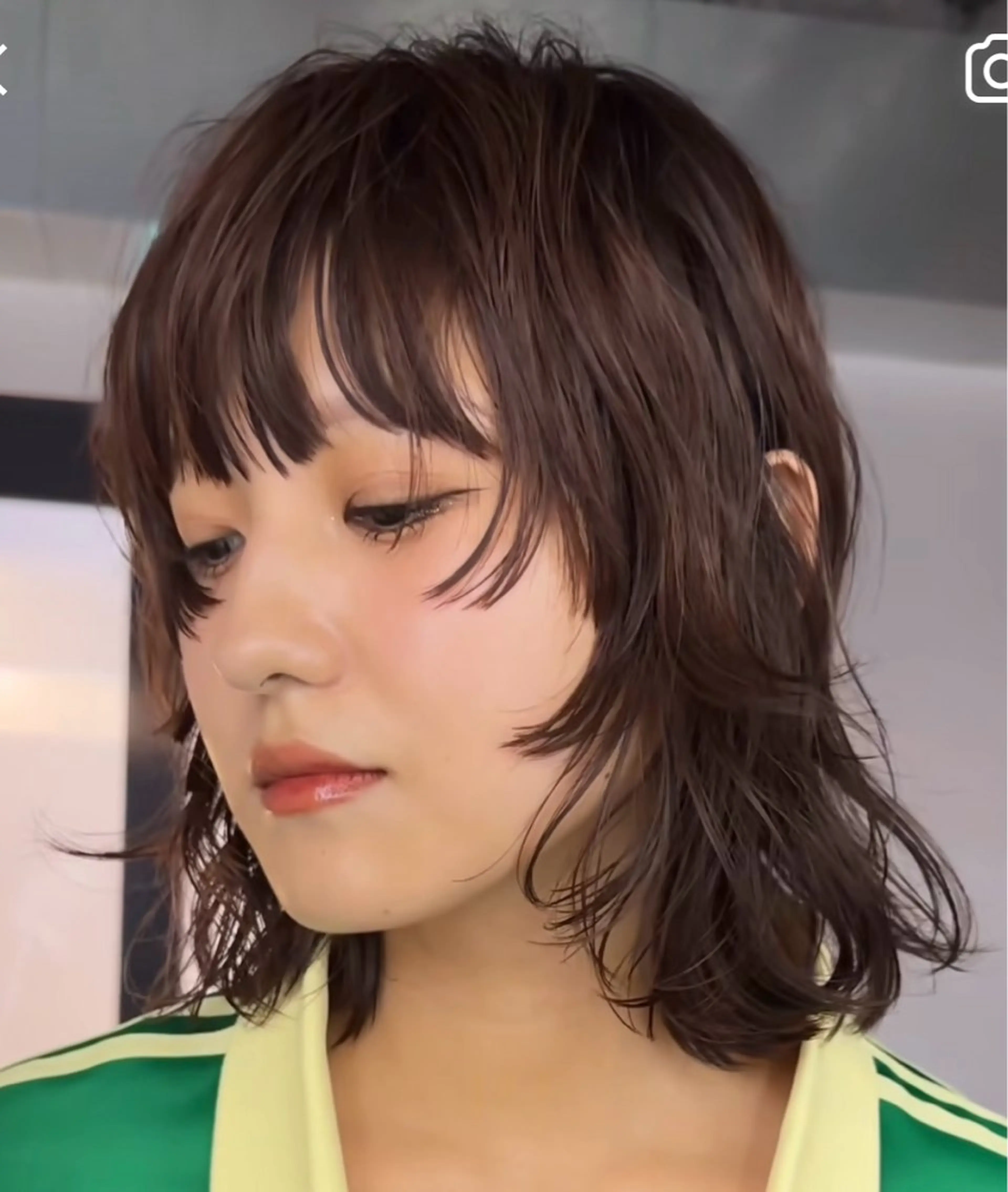 ミディアム パーマ ミディアムパーマ カレンダー 弁天町Tomoのヘアスタイル