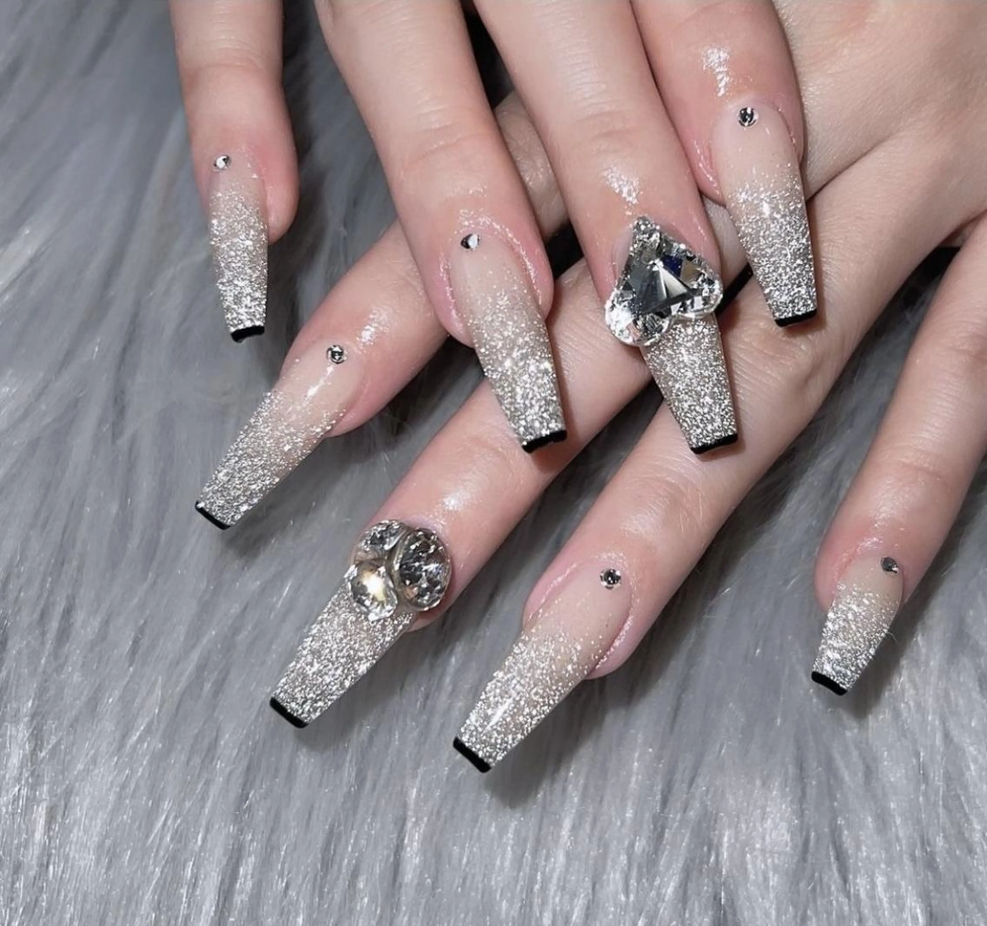 ネイル 長さ出し フレンチネイル グラデーション 卒業式 マグネットネイル Sora nail 長さ出し専門店のネイルデザイン