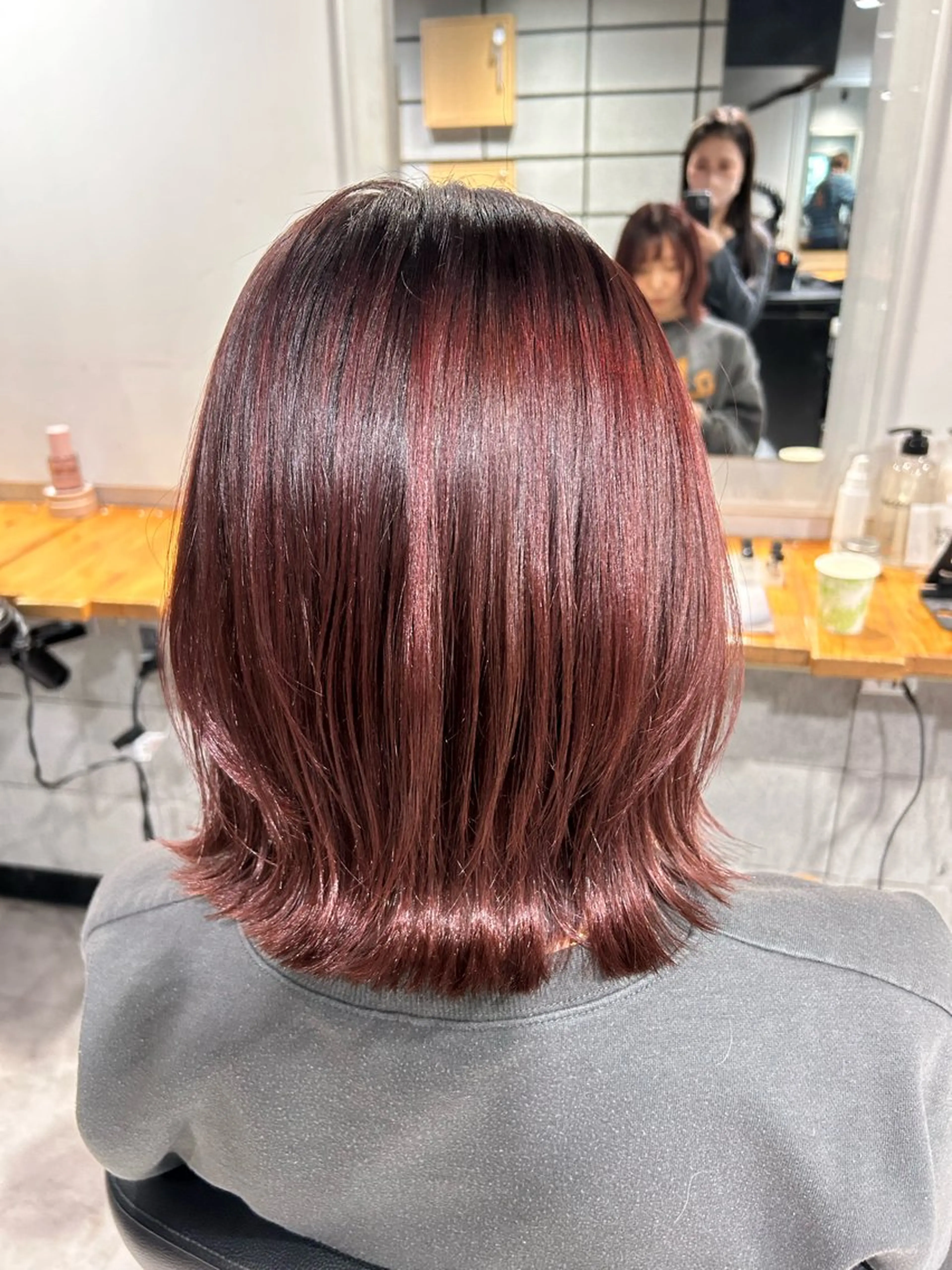 ミディアム ヘアカラー トリートメント ヘッドスパ レイヤーStyle 🩵菜々実のヘアスタイル