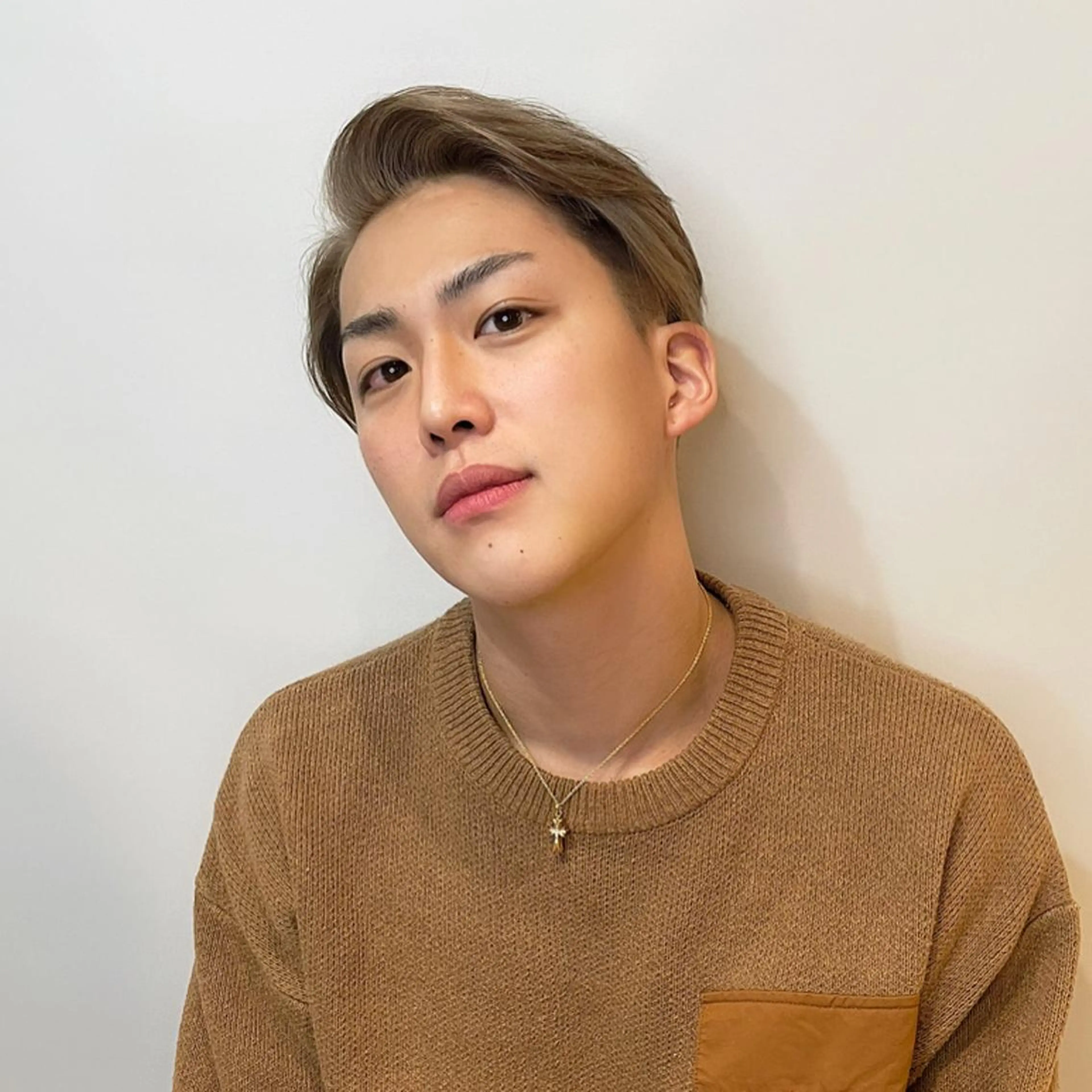 カラー メンズ グレージュ ミルクティーグレージュ Le'a所属・渋谷/フェード/ 國分 翔のヘアスタイル