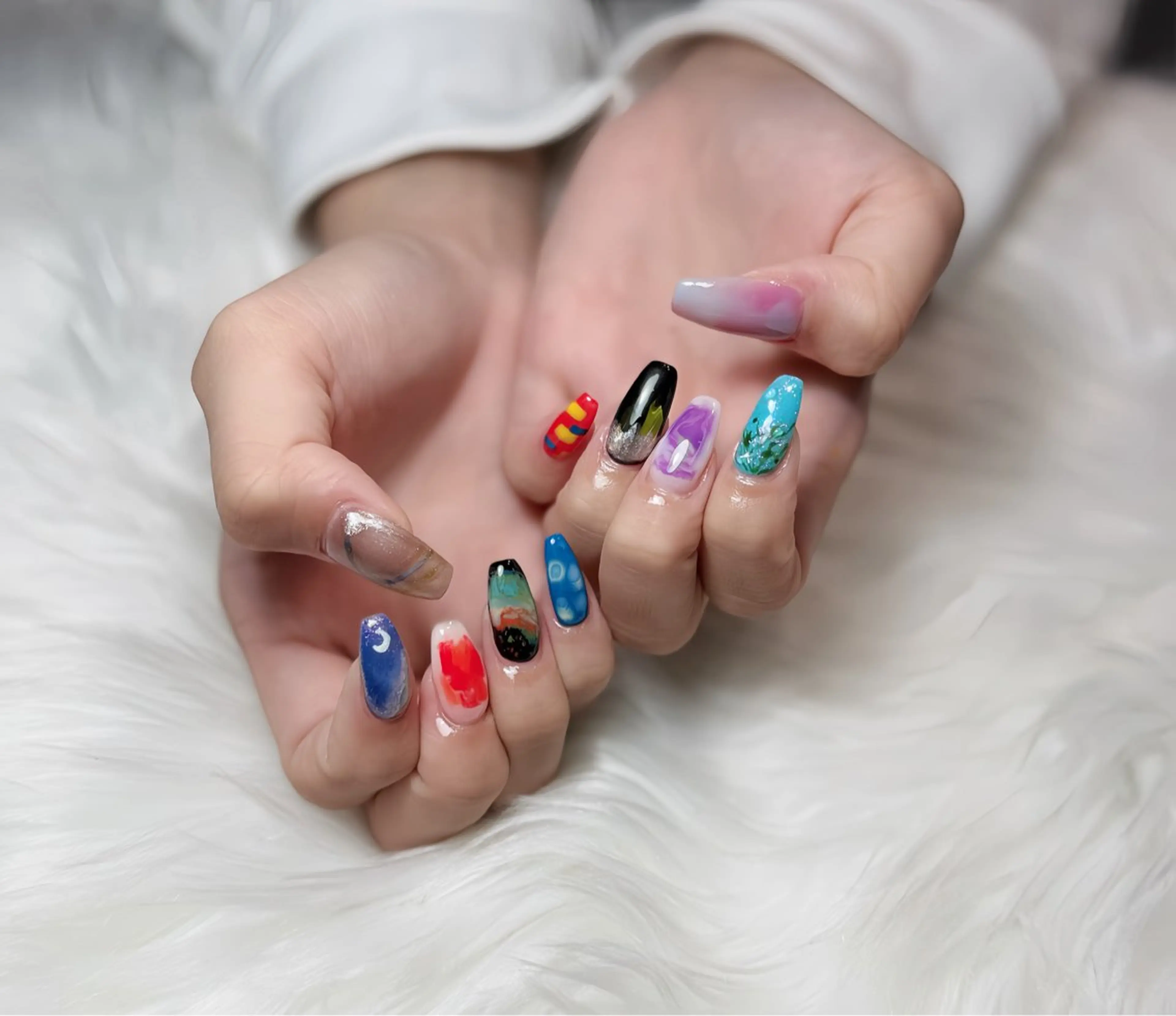 ネイル オーロラネイル チークネイル フットネイル フレンチネイル ジェルネイル Nichi Nails❤️のネイルデザイン