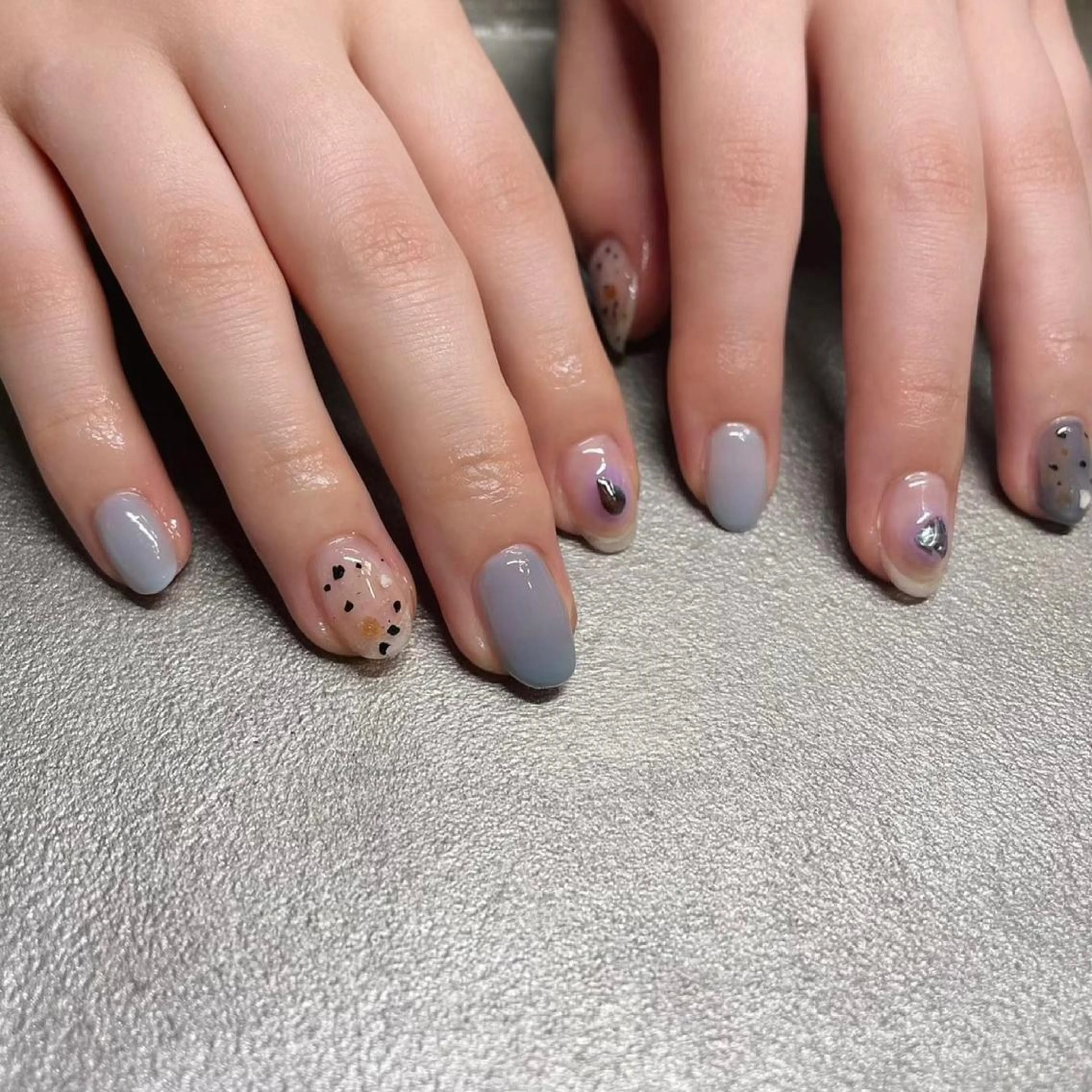 ネイル ハンドネイル VOLLMOND nailのネイルデザイン