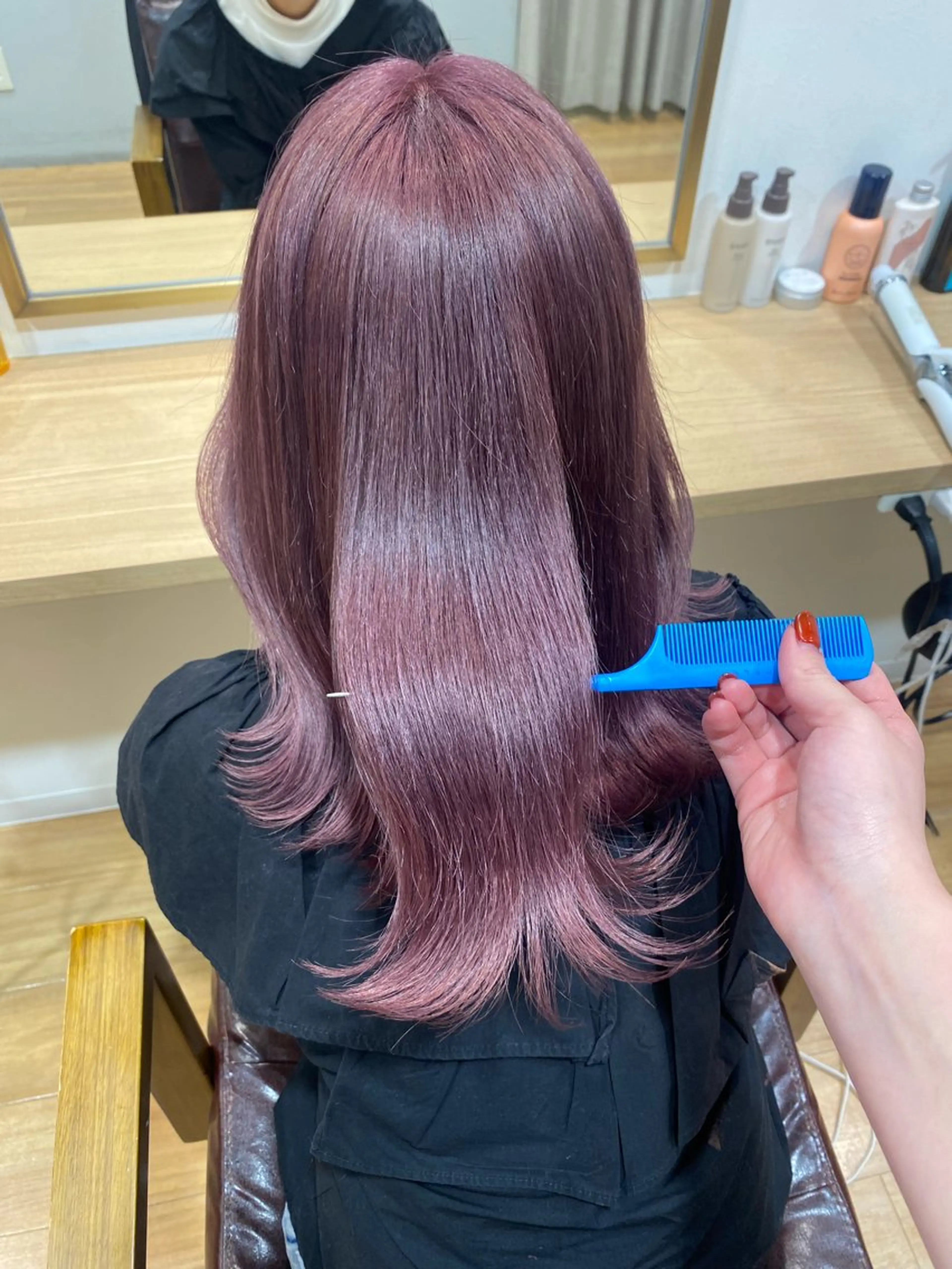 ミディアム カラー ヘアカラー トリートメント akane/ 縮毛矯正/暖色のヘアスタイル