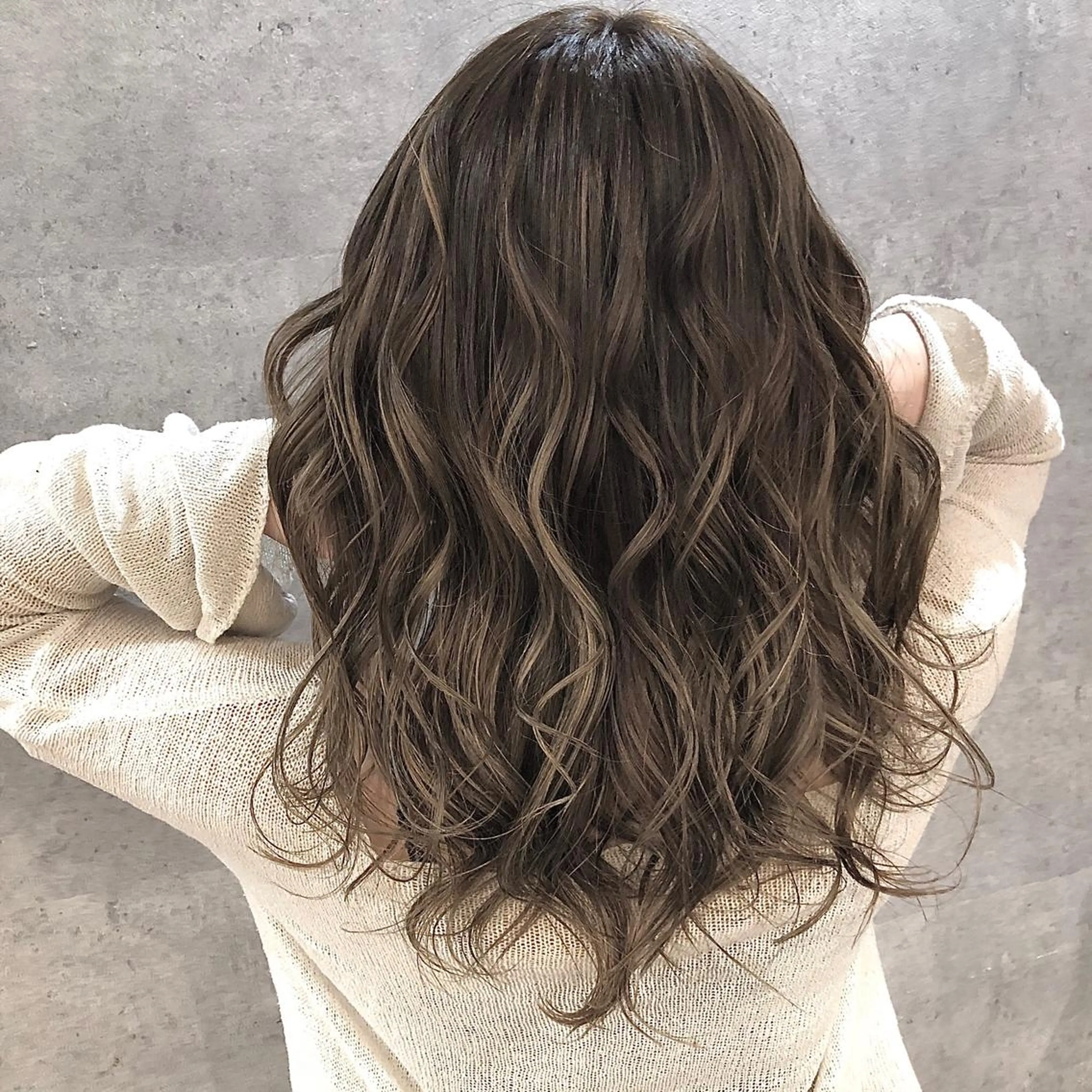 ロング ハイライト ✨MiL✨ ✨心斎橋✨のヘアスタイル