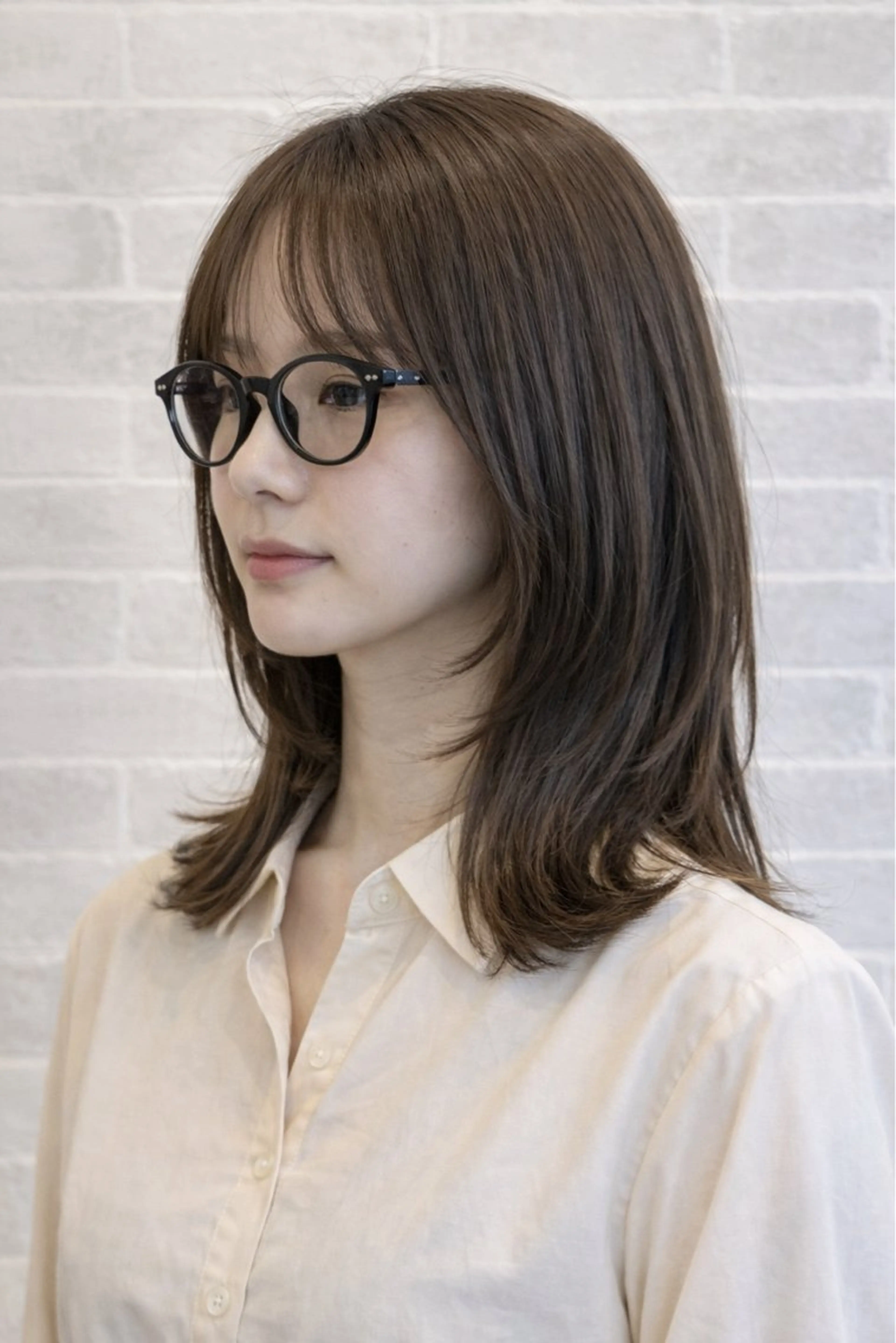 セミロング レイヤーカット 外ハネヘア カット ヘアカラー トリートメント 齋藤 智佳のヘアスタイル