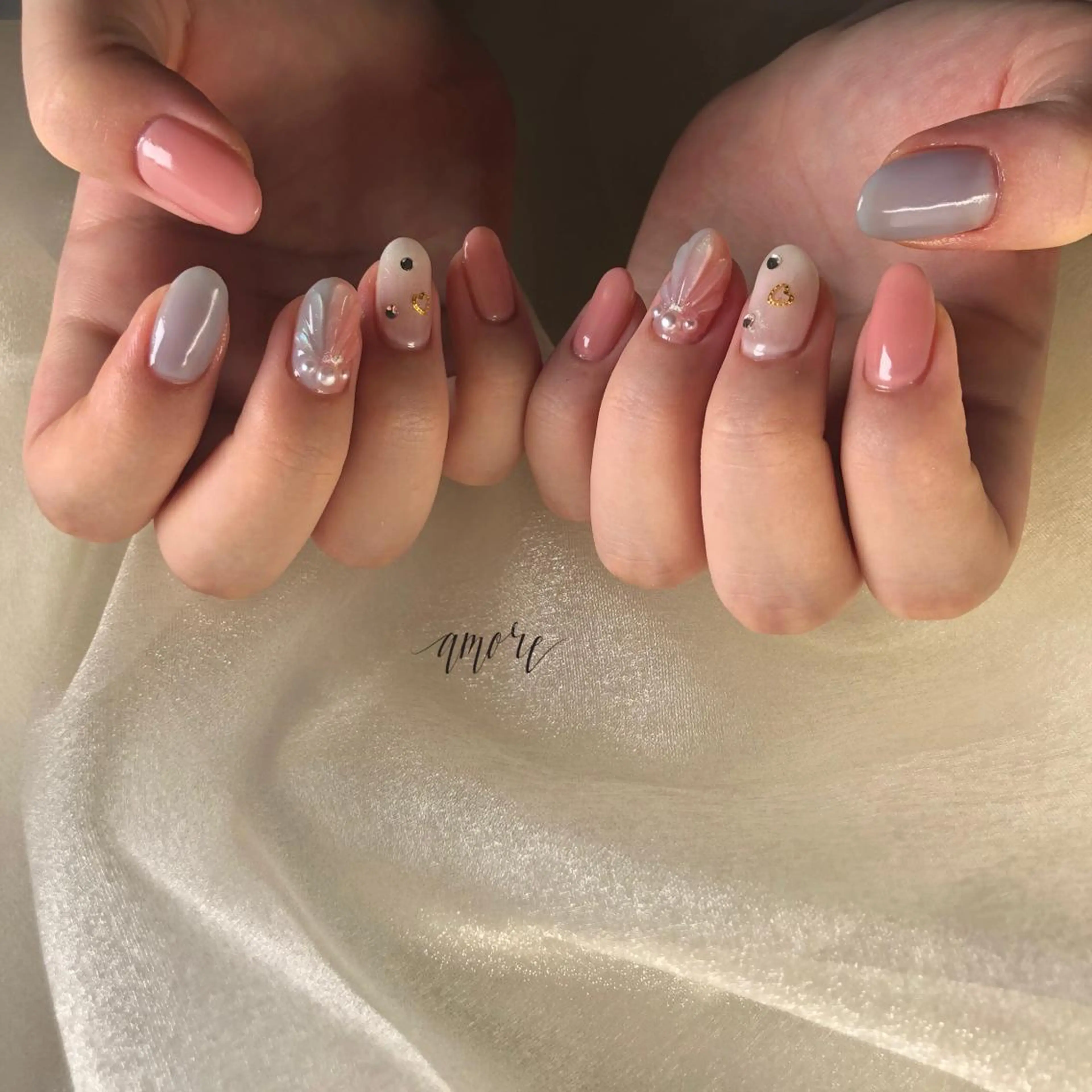 ネイル アートネイル クリアネイル ジェルネイル 氷ネイル・うるうるネイル マグネットネイル You kyehwaのネイルデザイン