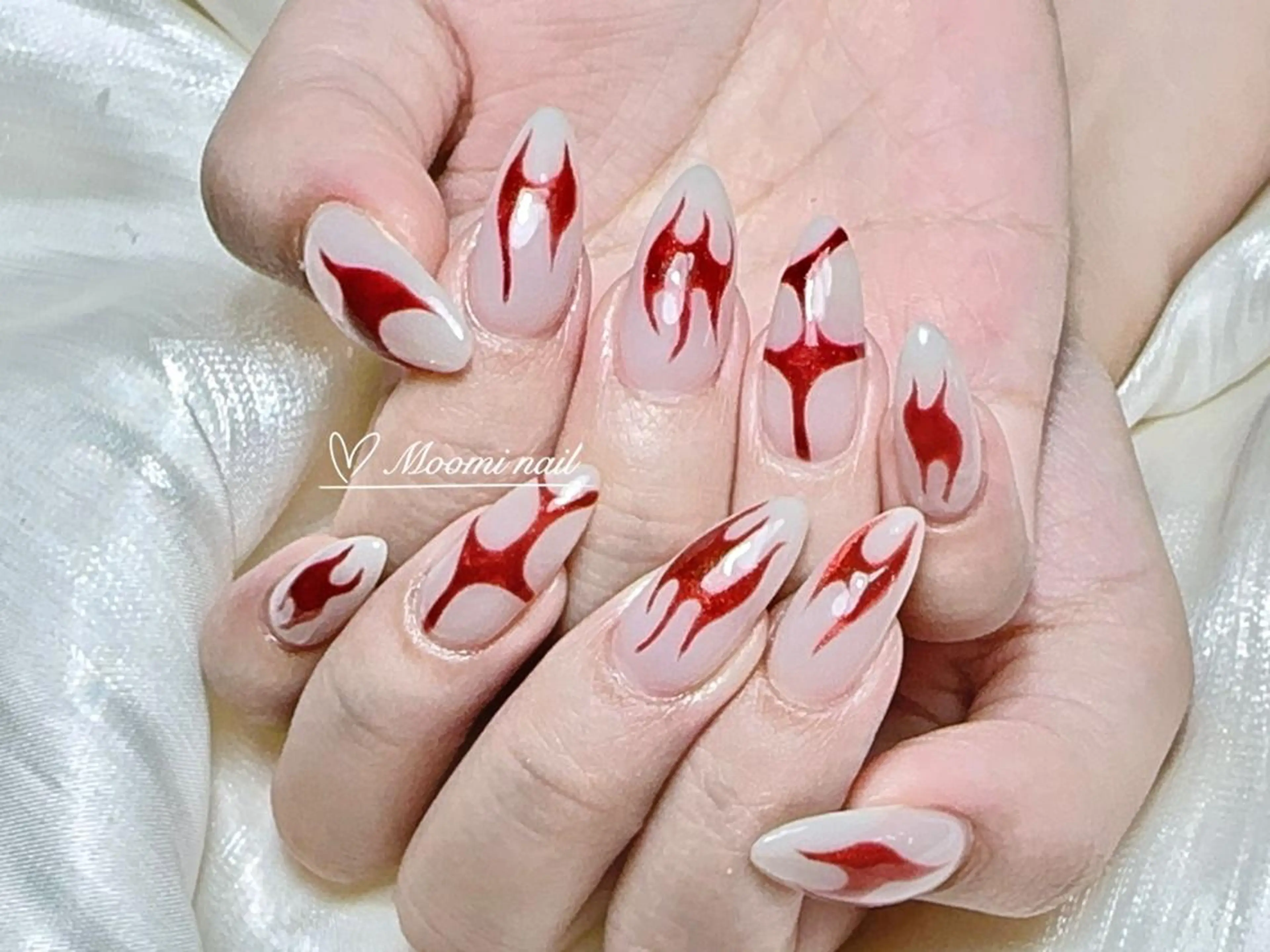 ネイル 長さ出し ジェルネイル グラデーション 韓国ネイル マグネットネイル moomi nail スカルプ専門のネイルデザイン