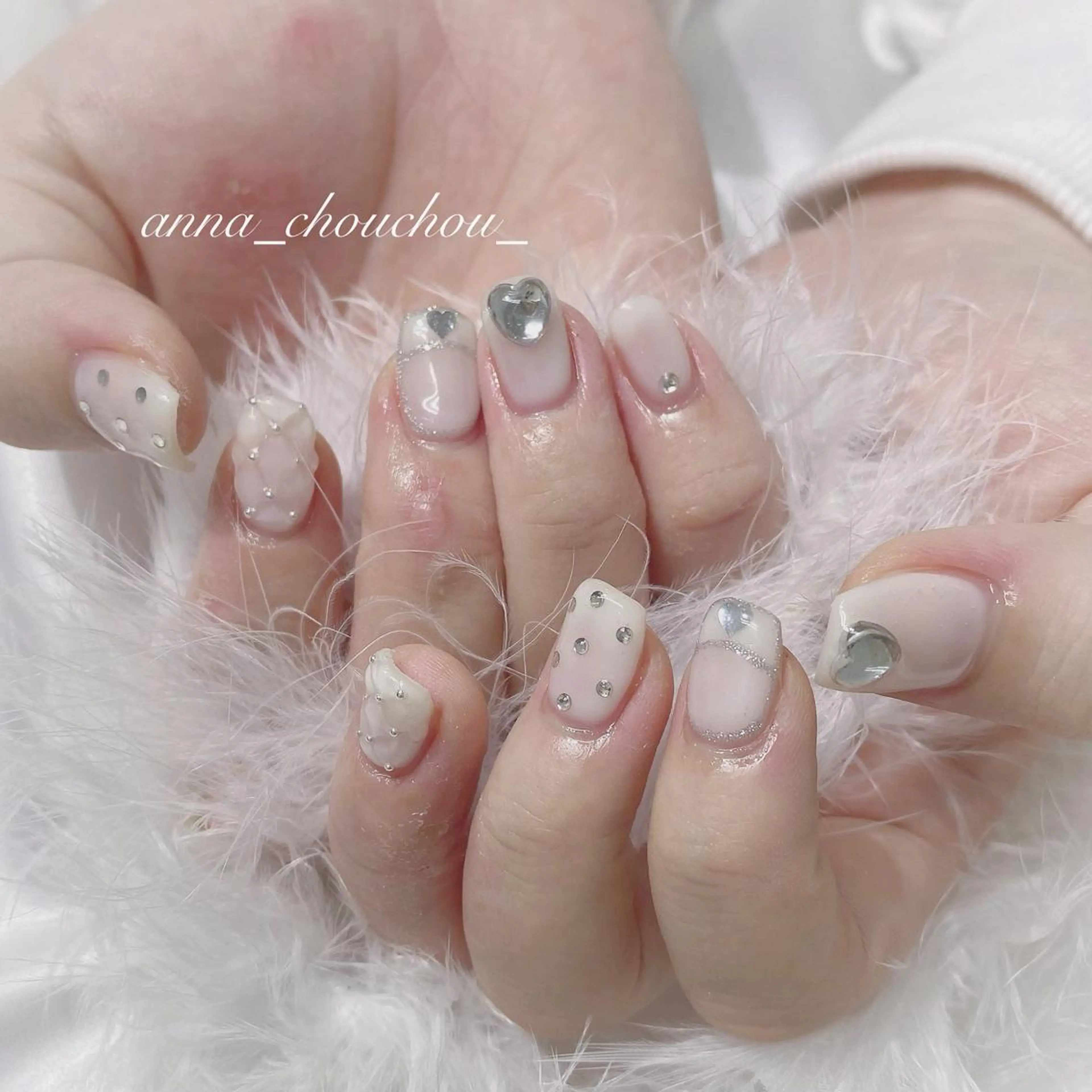 ネイル Anna Sano⭐️のネイルデザイン