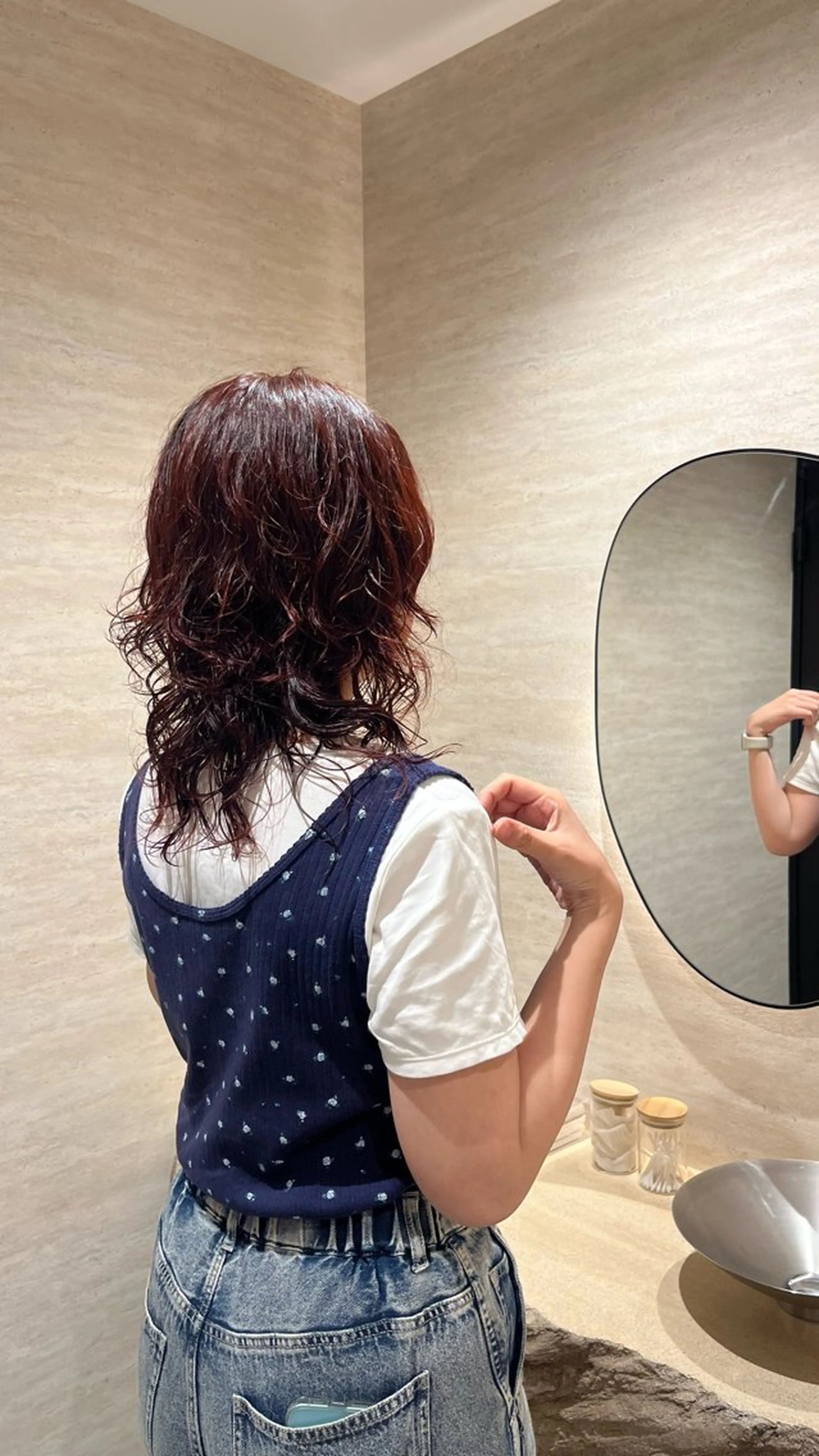 ミディアム ミディアムパーマ ヘアカラー 石塚 瑛里菜のヘアスタイル