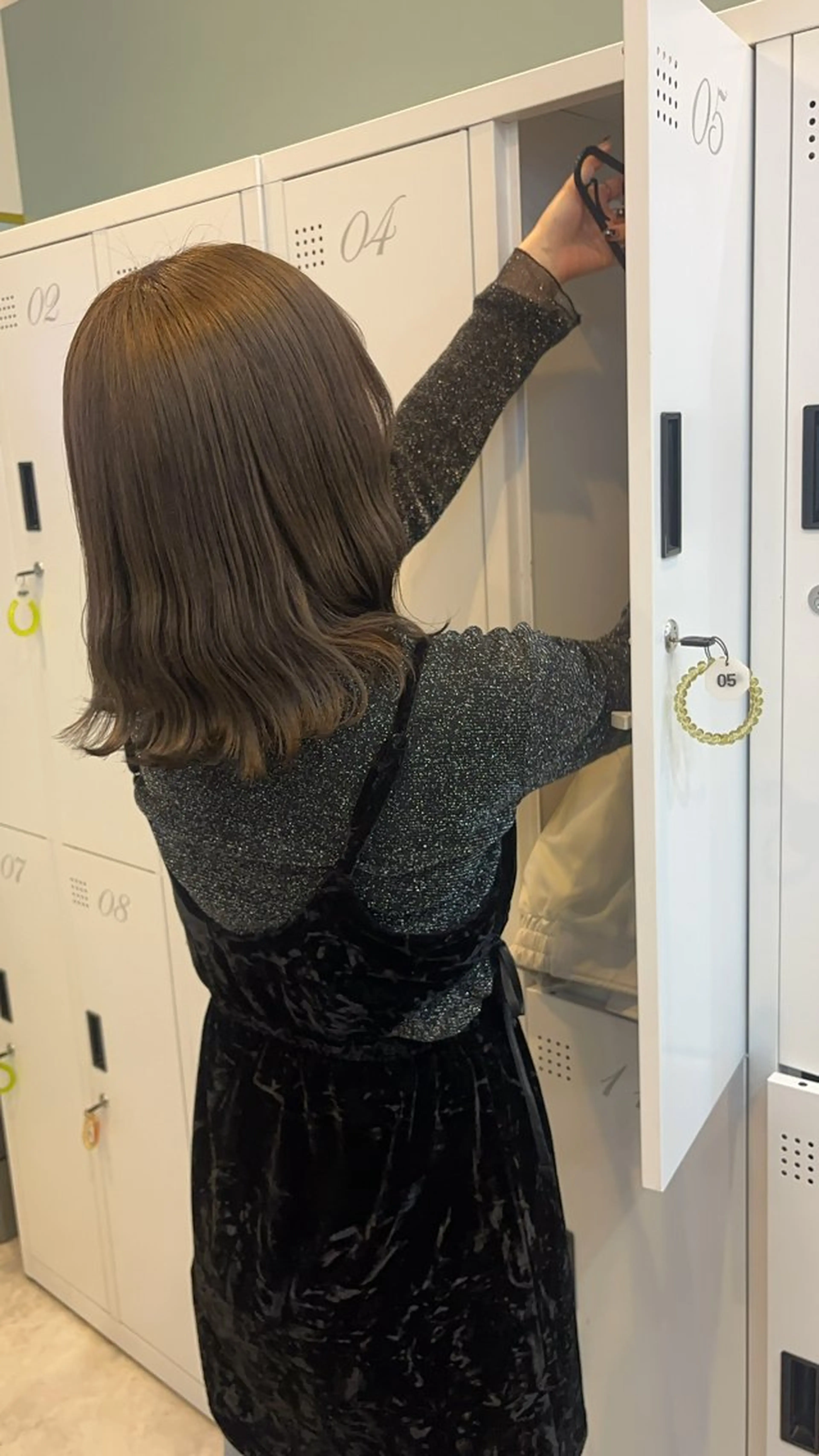 ミディアム カラー ヘアアレンジ ベージュカラー ブリーチ ヘアカラー ボブ /ニュアンス/ satomi🧸💖のヘアスタイル