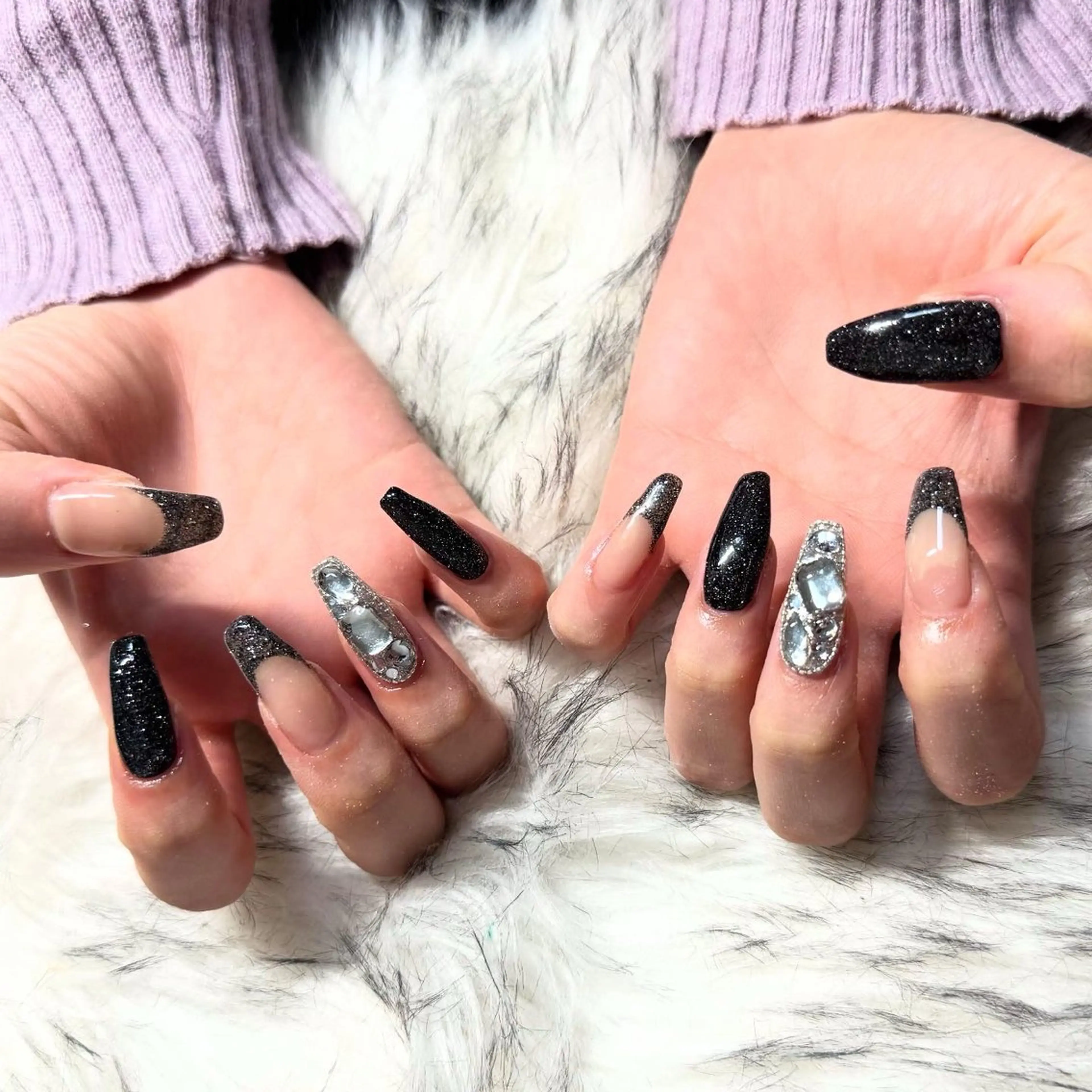 ロング ハンドネイル mao .のネイルデザイン