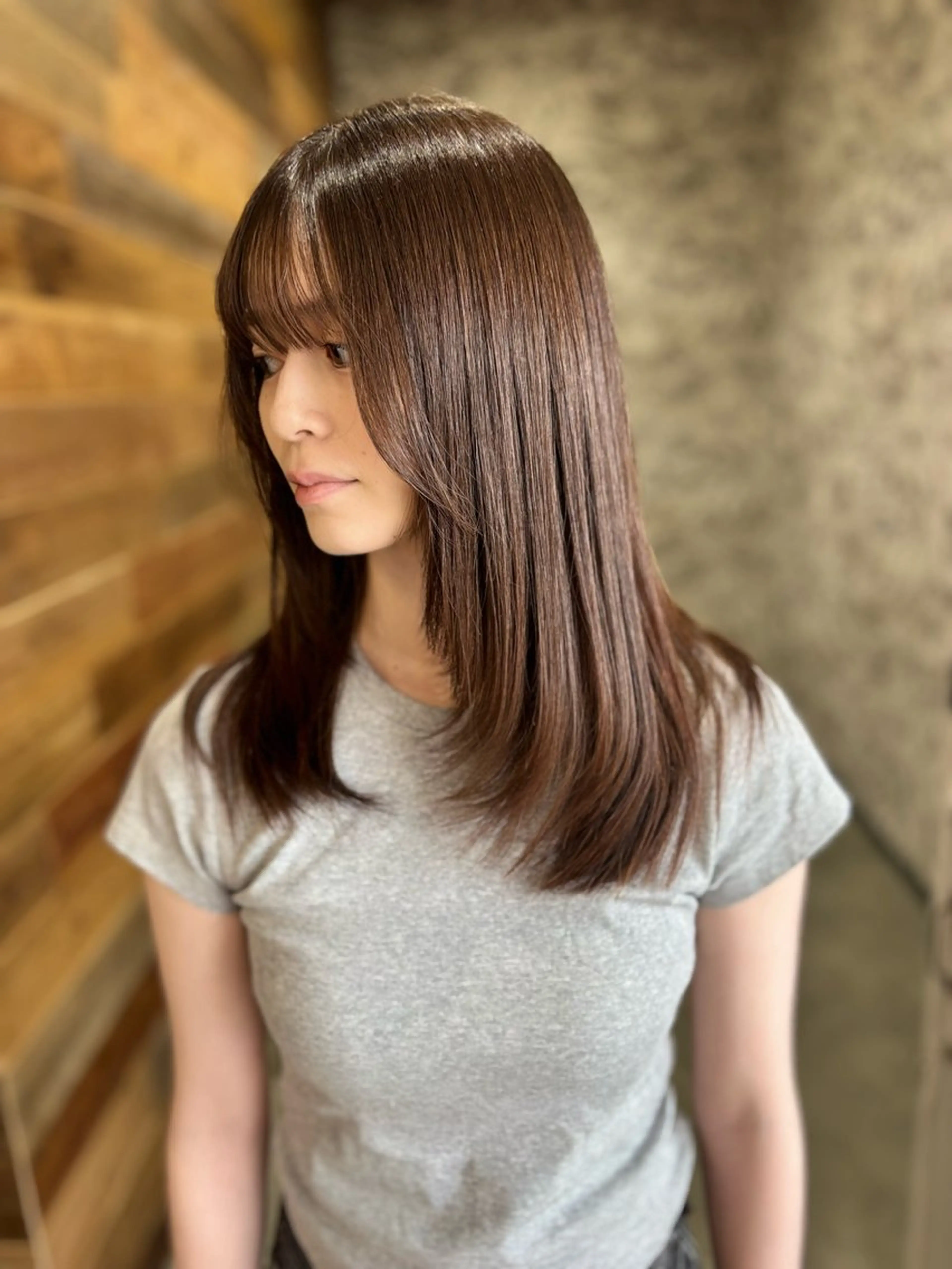 【髪と頭皮どちらもケアーをしたい方へ】似合わせカット+透明感カラー+頭身浴の写真