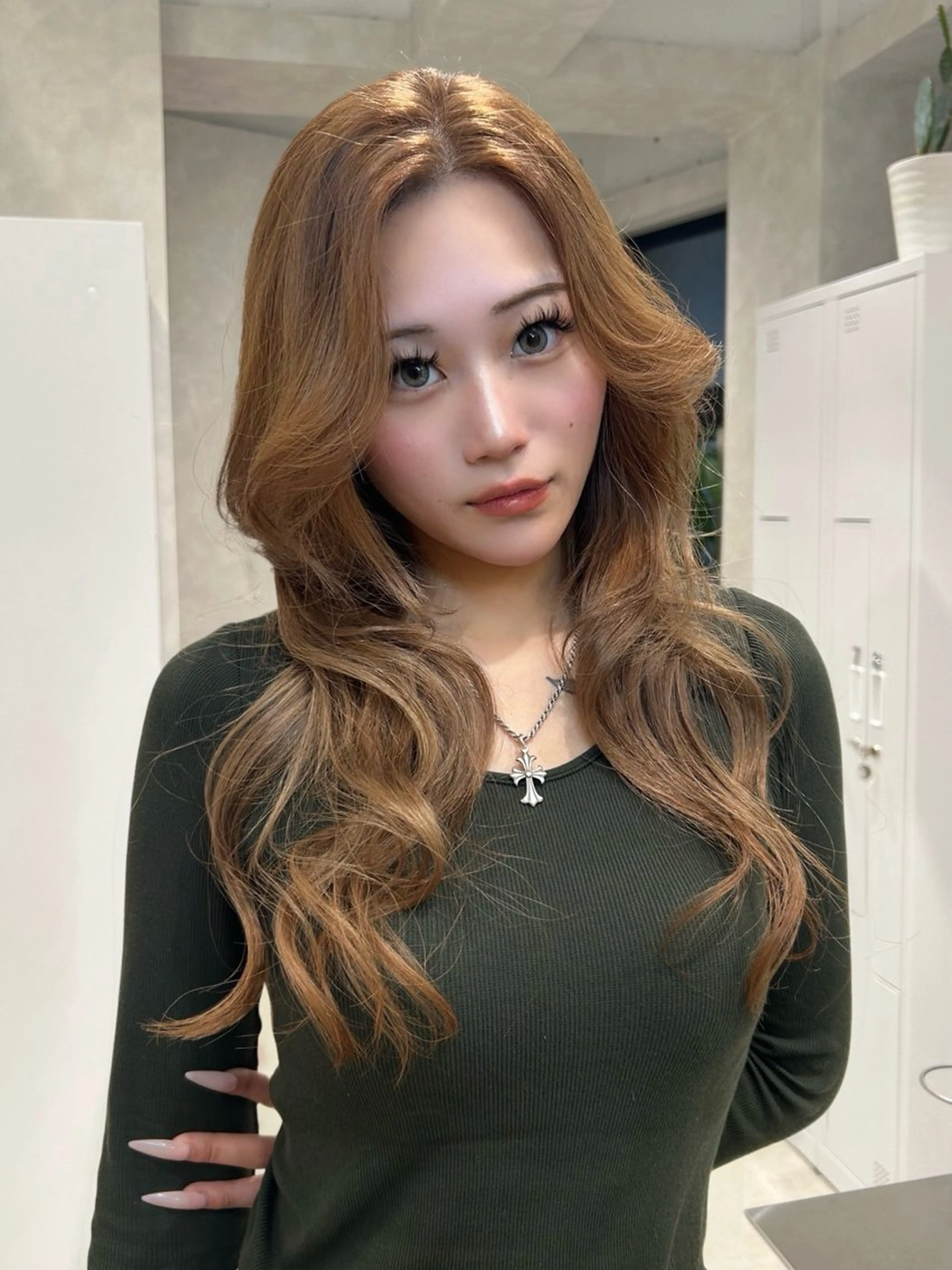 ロング カラー ハイレイヤー レイヤーカット カット トリートメント ✨レイヤーカット 海外ヘア/原宿✨のヘアスタイル