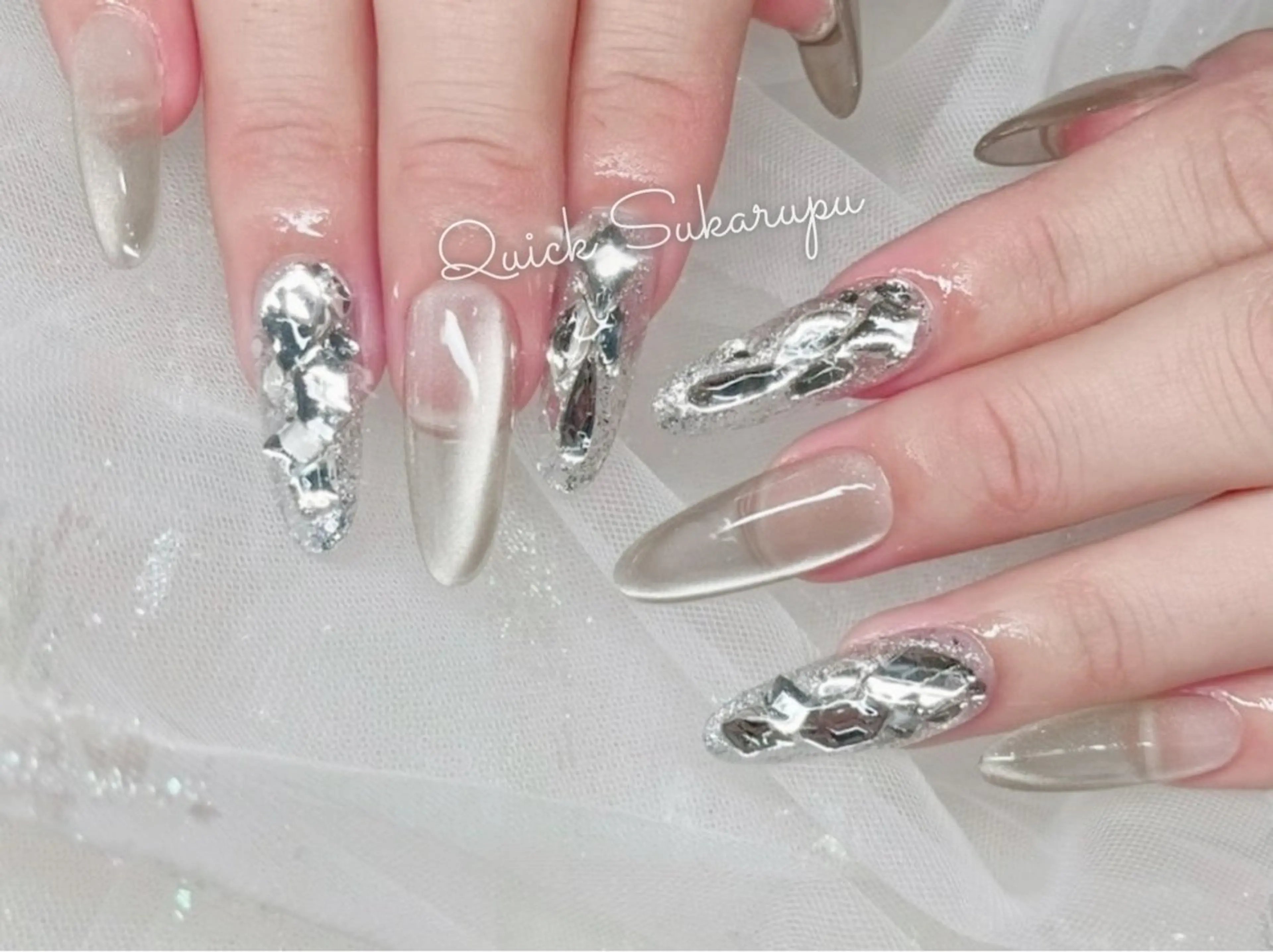 ロング Quick Sukarupu 高田馬場店所属・Quick Sukarupuのネイルデザイン