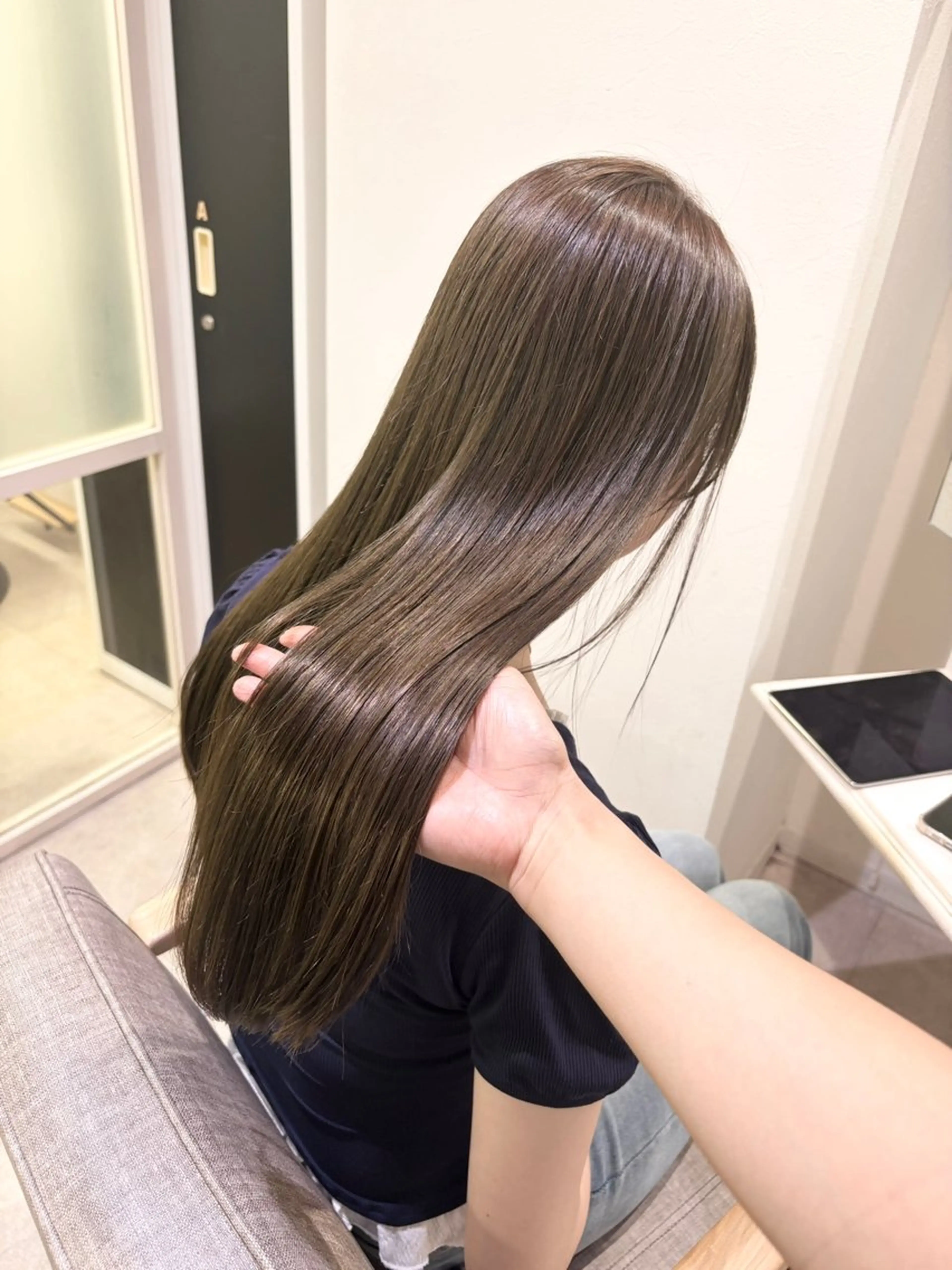 ロング カット ヘアカラー トリートメント ヘアアレンジ🪽🎀 艶カラー/天王寺のヘアスタイル