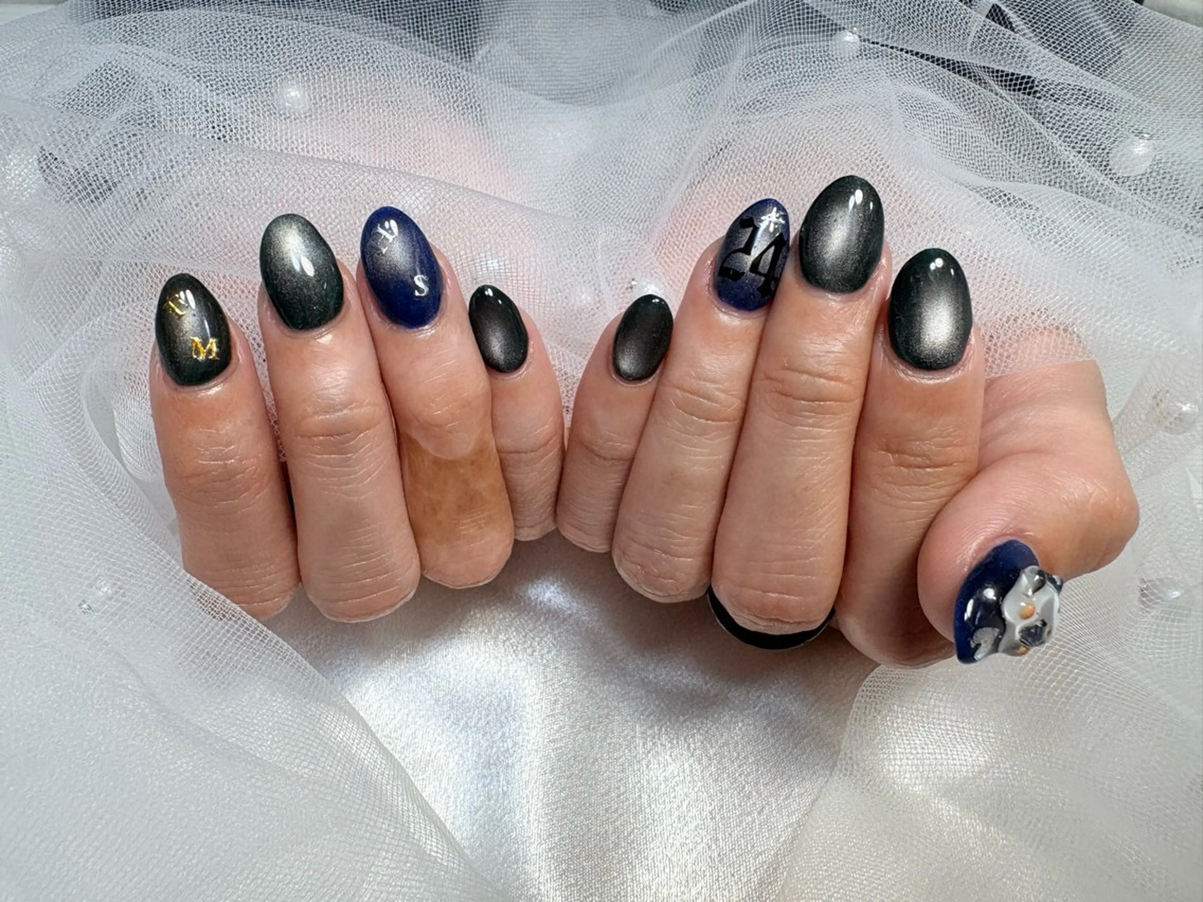 ネイル ブルー フットネイル ジェルネイル グリーン ラメ(グリッター) ハンドネイル ハンドケア ♡Bivi♡自爪に 優しいネイルサロンのネイルデザイン