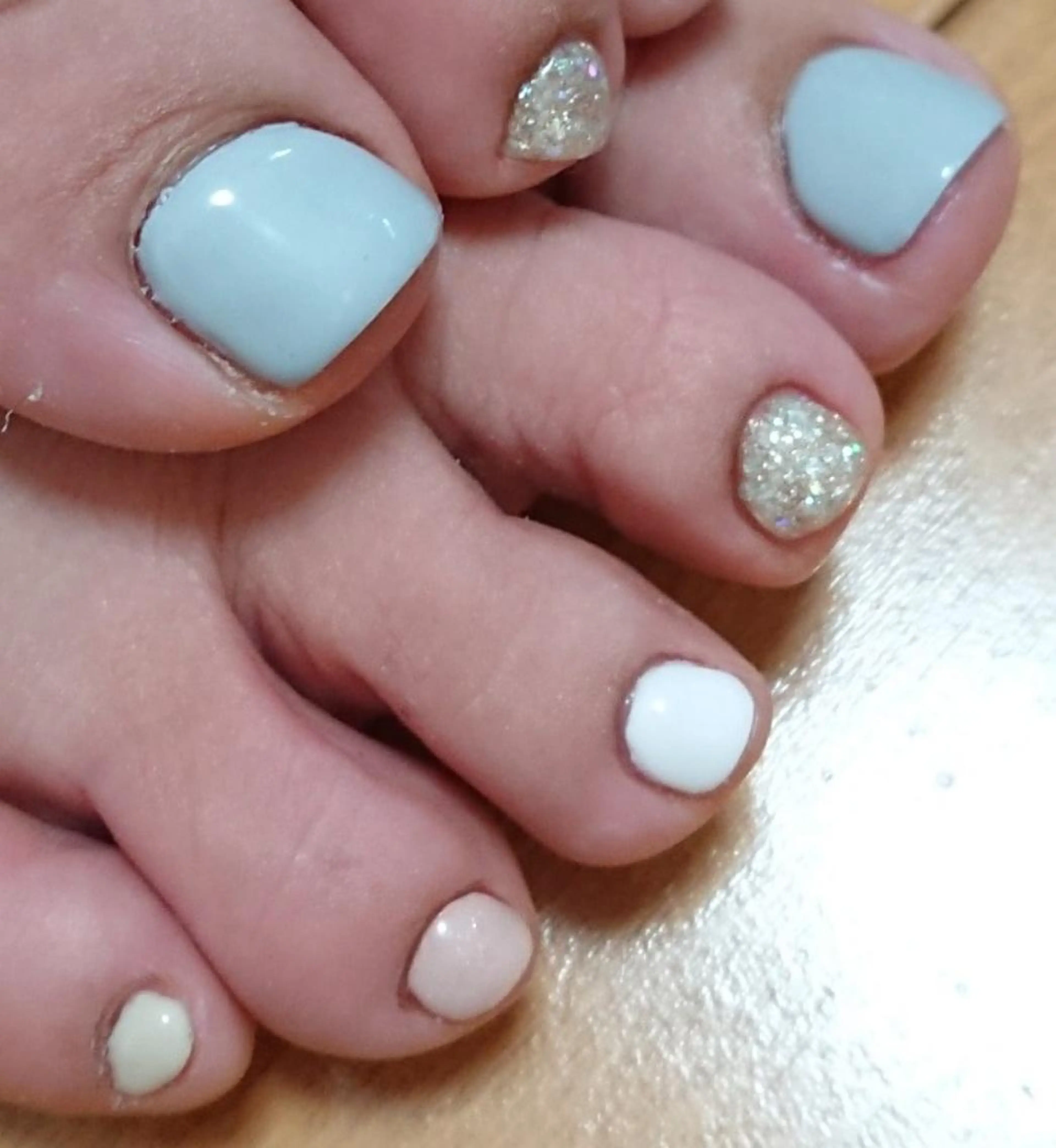 ネイル ラメ(グリッター) フットネイル Lilith Nailのネイルデザイン