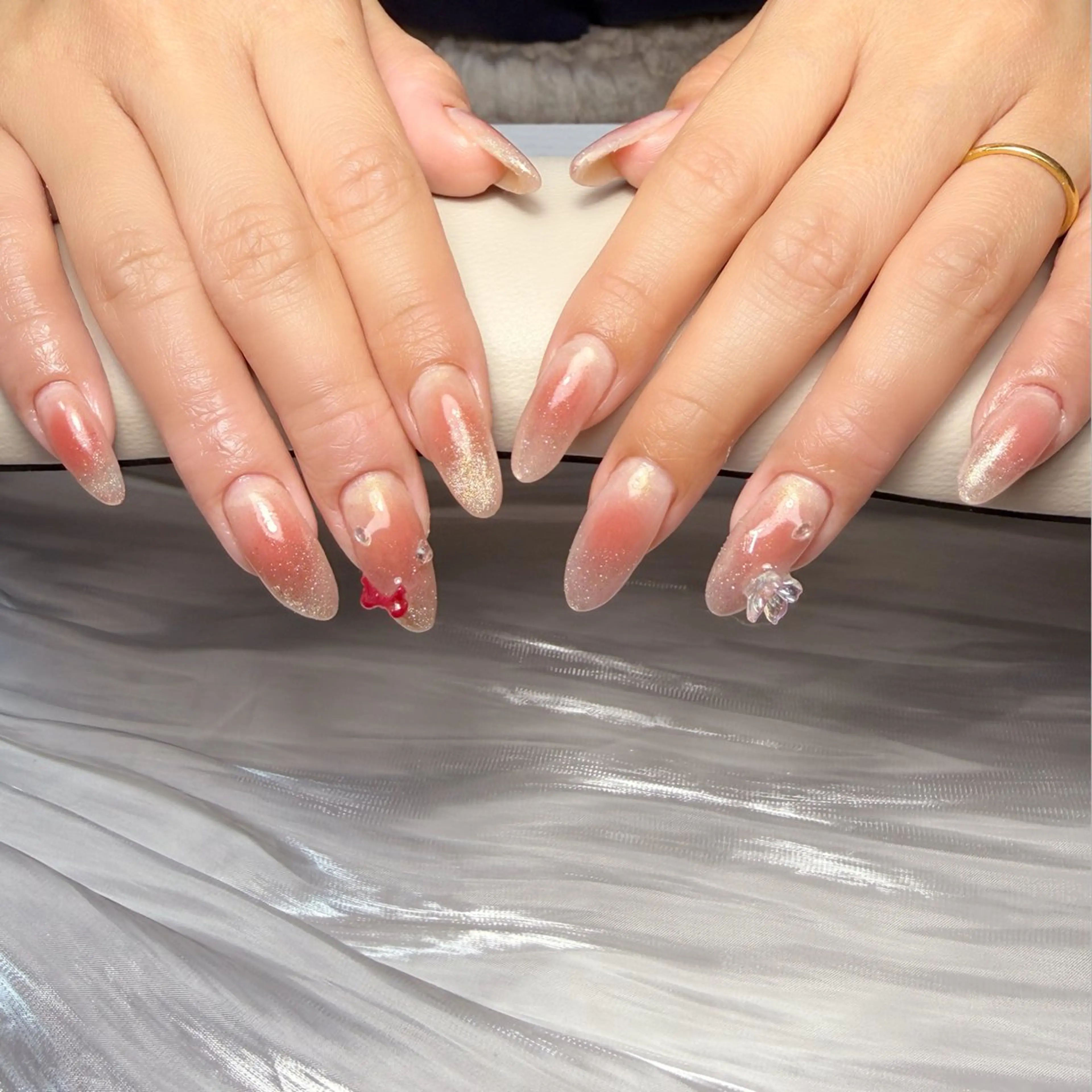 ✨韓国・ワンホン｜チークネイル・マグフレンチ＋2本パーツオフなしの写真