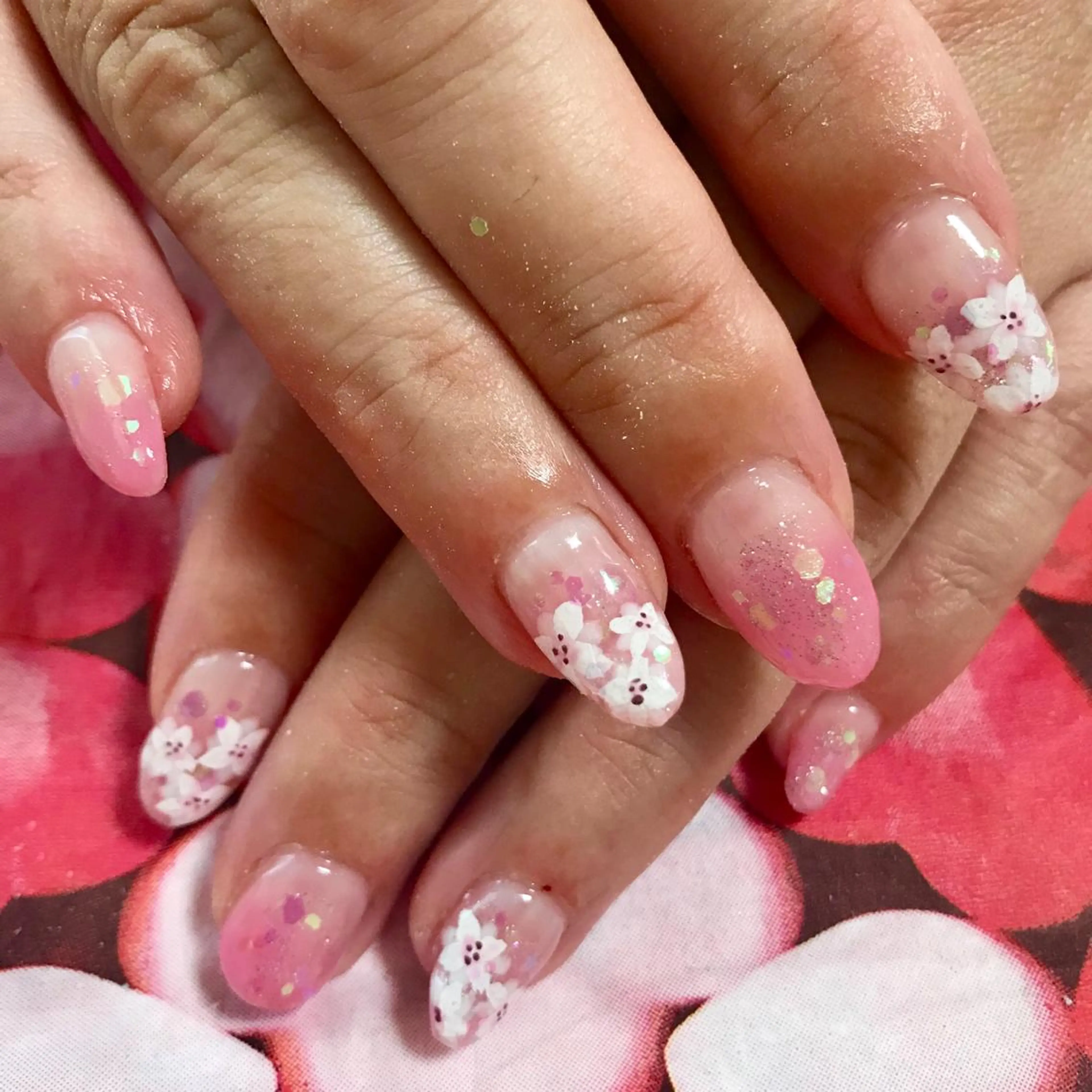 ネイル LOVEnail tomoのネイルデザイン