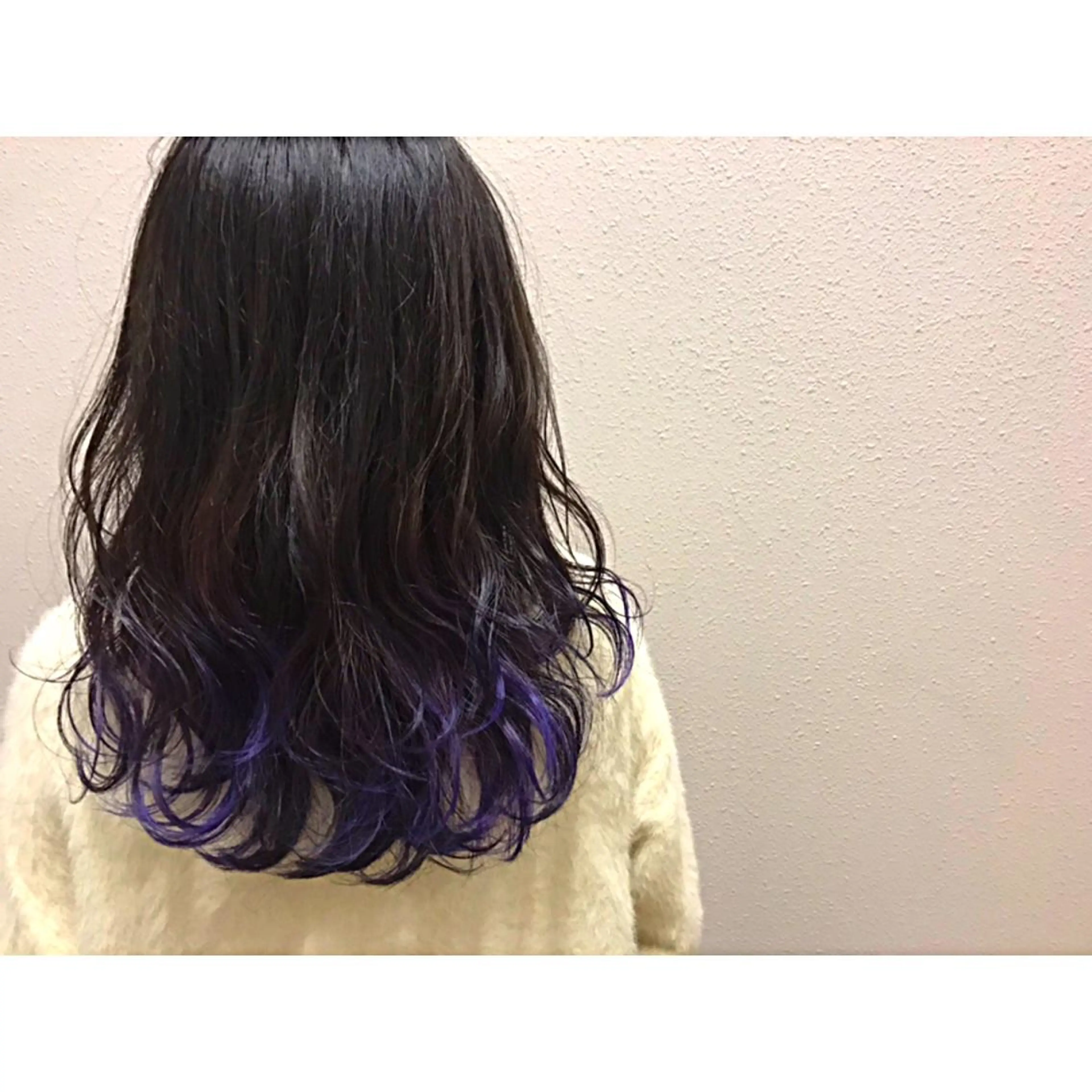 ミディアム カラー インナーカラー カット ヘアカラー トリートメント 荒木 拓也のヘアスタイル
