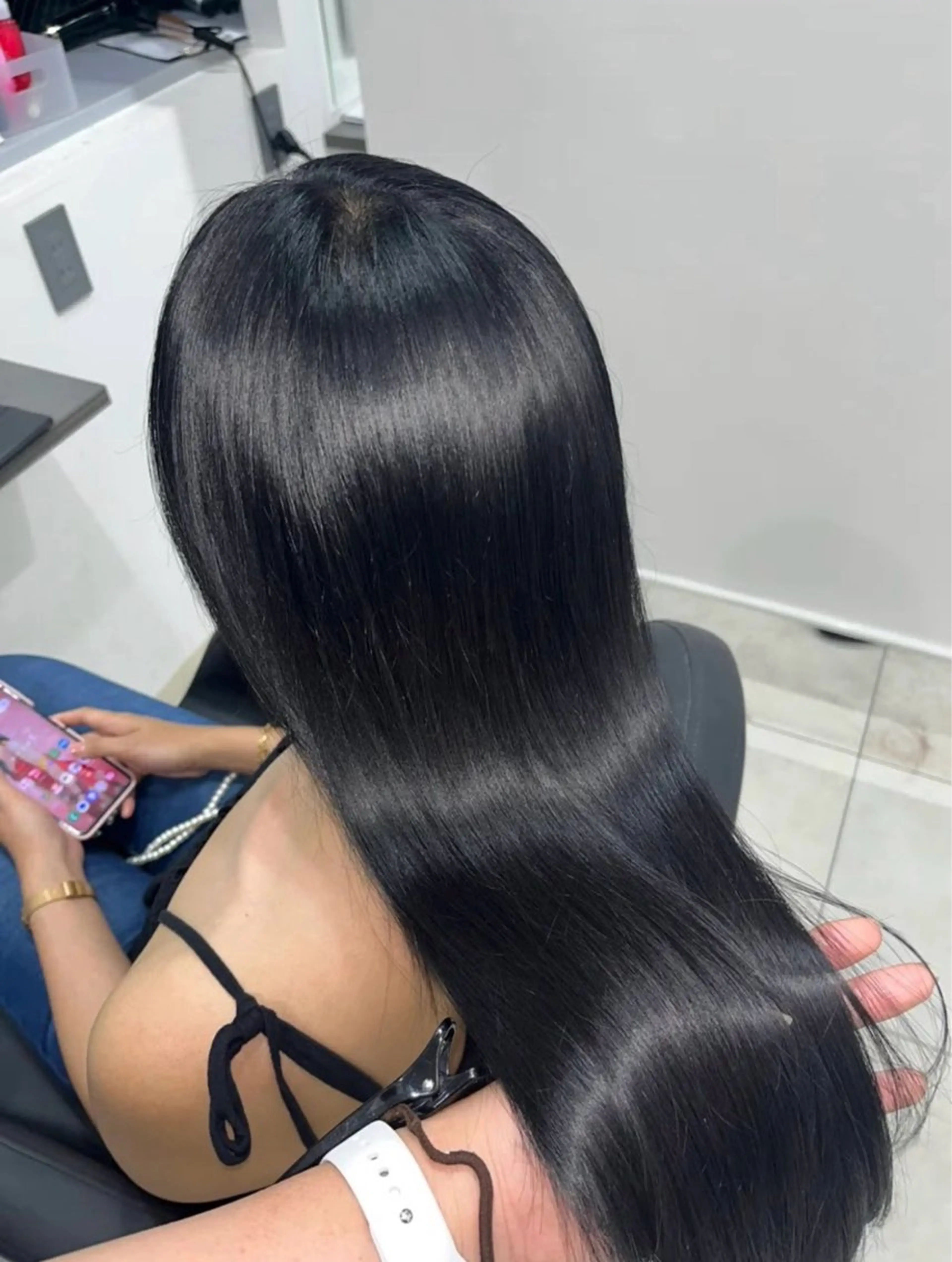 【ミニモ学割👩🏻‍🎓✏】カット✂️＋艶カラー🫧＋トリートメント✨️＋お好きな巻き髪仕上げ👌🏻 ̖́-︎の写真