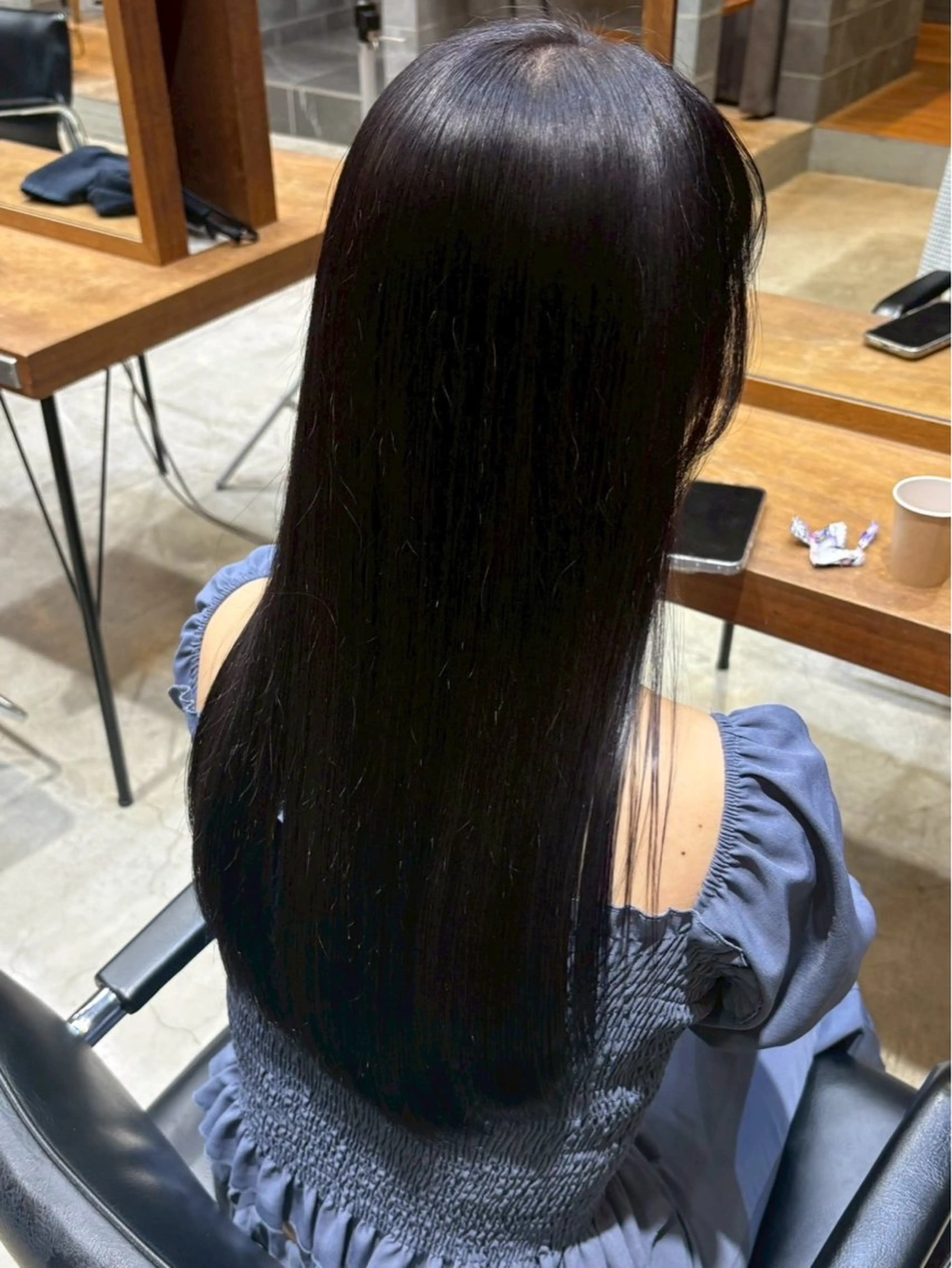 今より暗くしたい方へ🖤🤎　ワンカラー＋トリートメントの写真