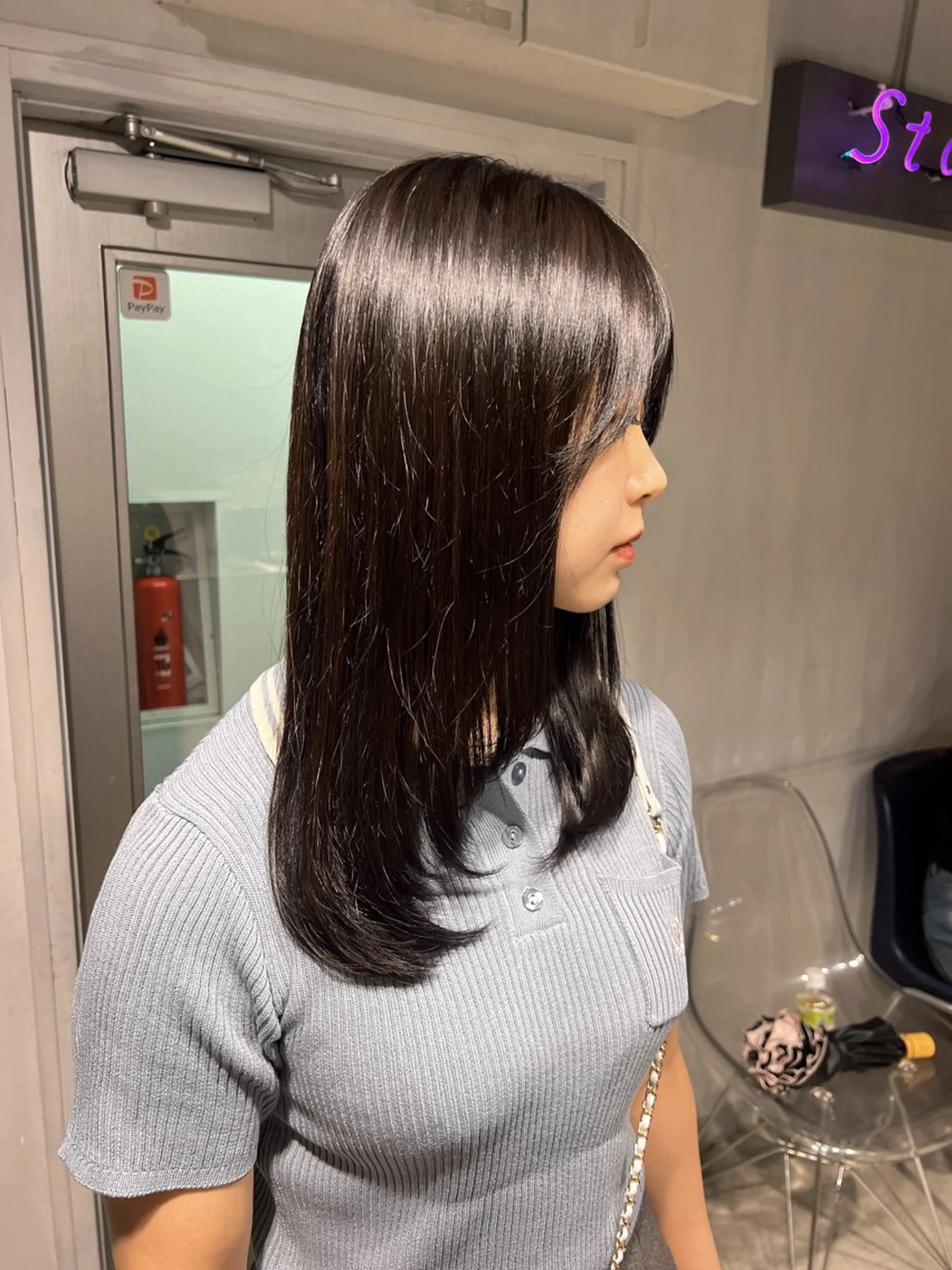 セミロング カラー カット ヘアカラー NANAMI🩵 大人可愛い韓国ヘアのヘアスタイル