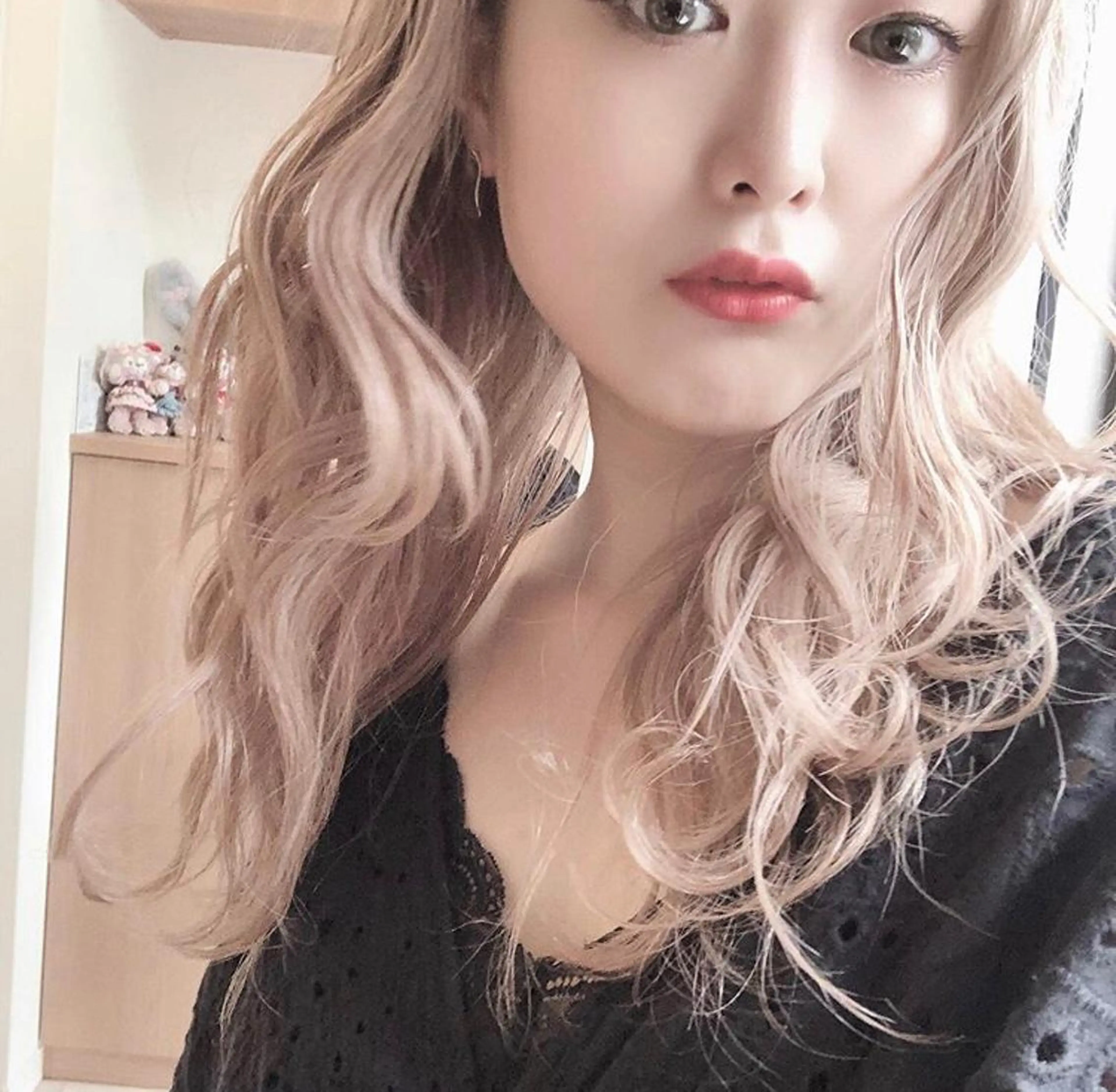 セミロング カラー パーマ ヘアアレンジ メンズ キッズ メンズハイトーン メンズ韓国風 波巻きパーマ ハイトーンカラー 韓国風ヘア カット ヘアカラー トリートメント GOTODAY SHAiRE SALON (原宿本店)所属・stylist 🎀 kanaのその他イメージ