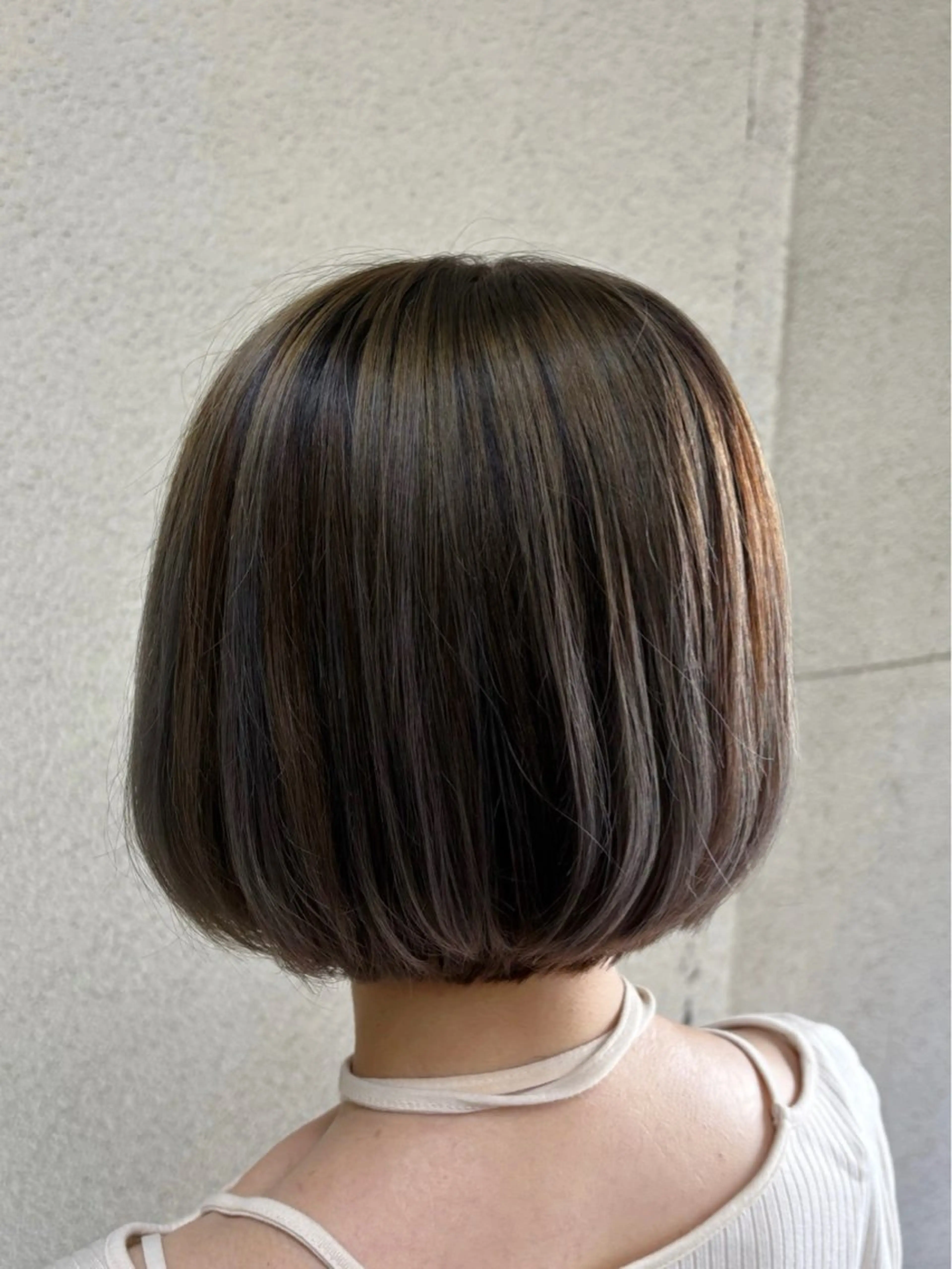 似合わせカット+ハイライトカラーの写真