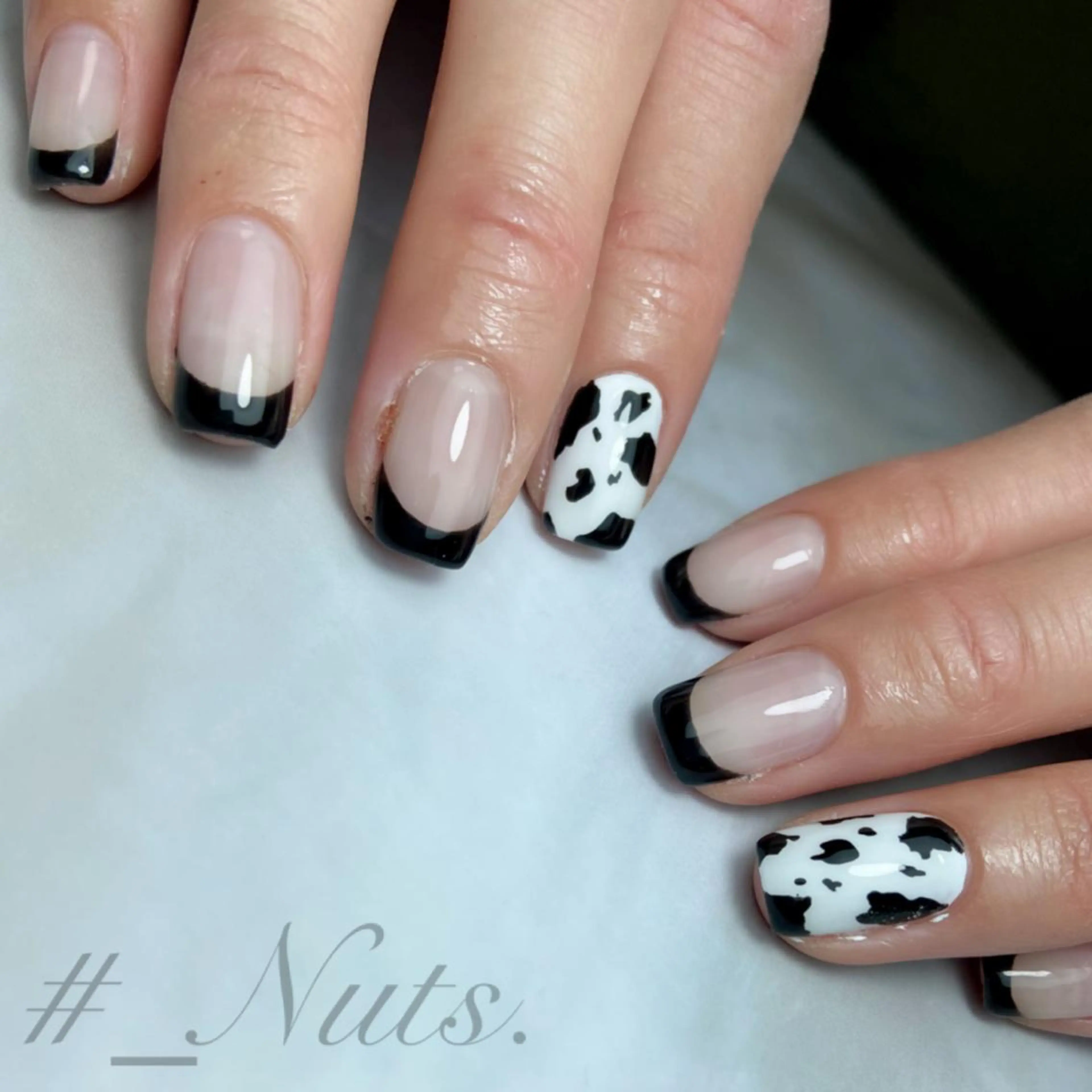 ネイル 土居 夏美/束感マツエクのマツエク・マツパデザイン