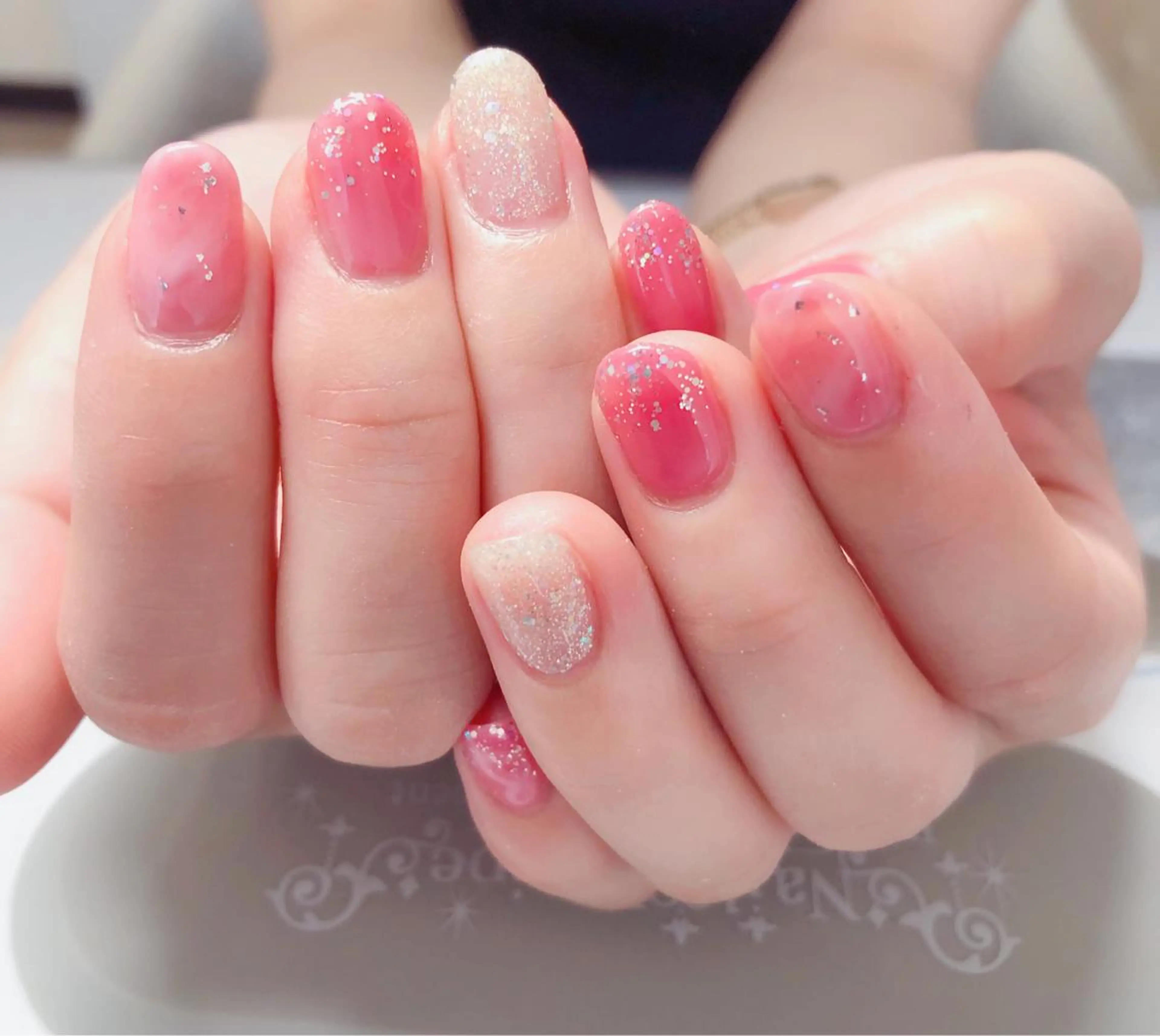 ネイル ハンドネイル マジック ミラーのネイルデザイン