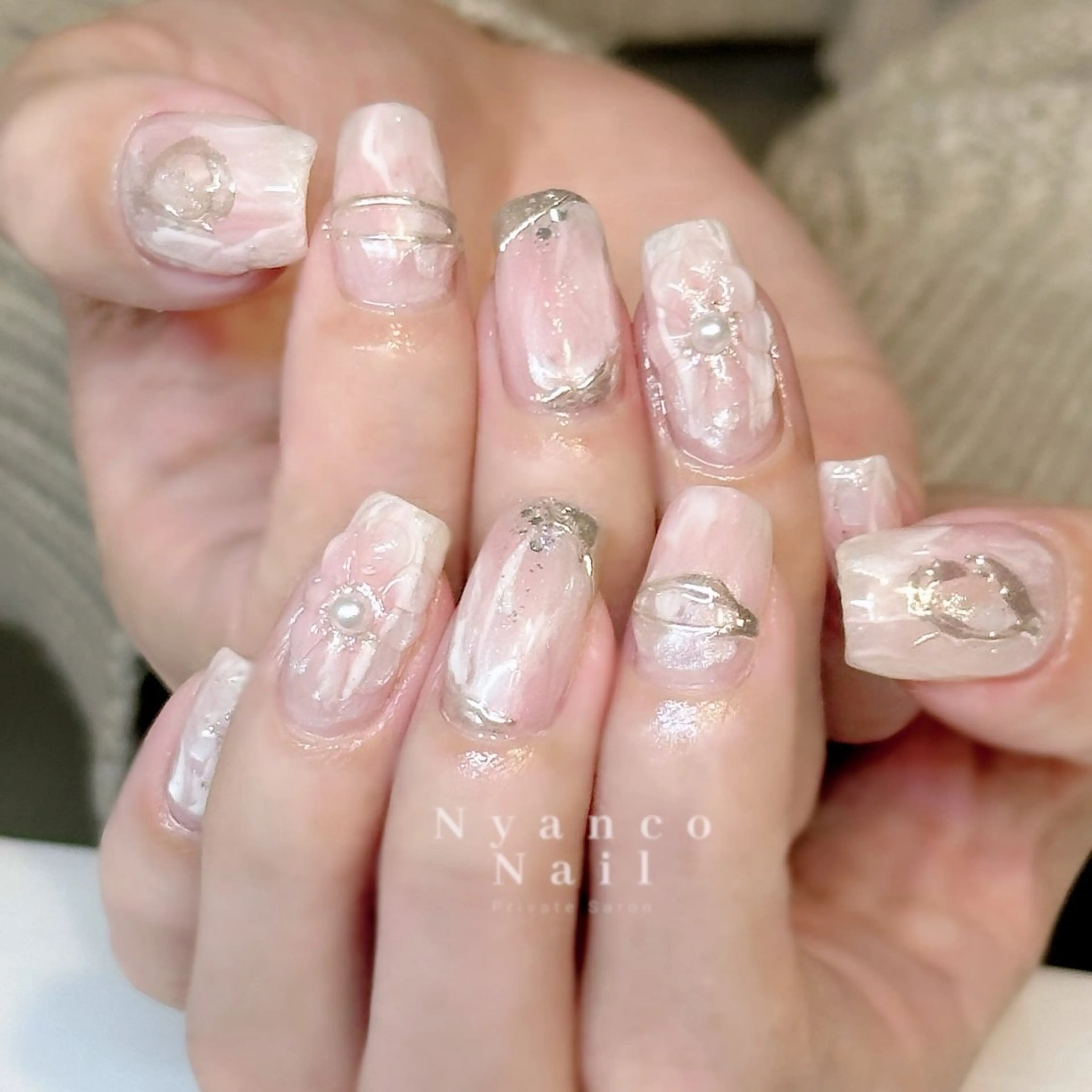 ネイル フラワーネイル ジェルネイル ミラーネイル ニュアンスネイル ピンク Nyanco Nailのネイルデザイン