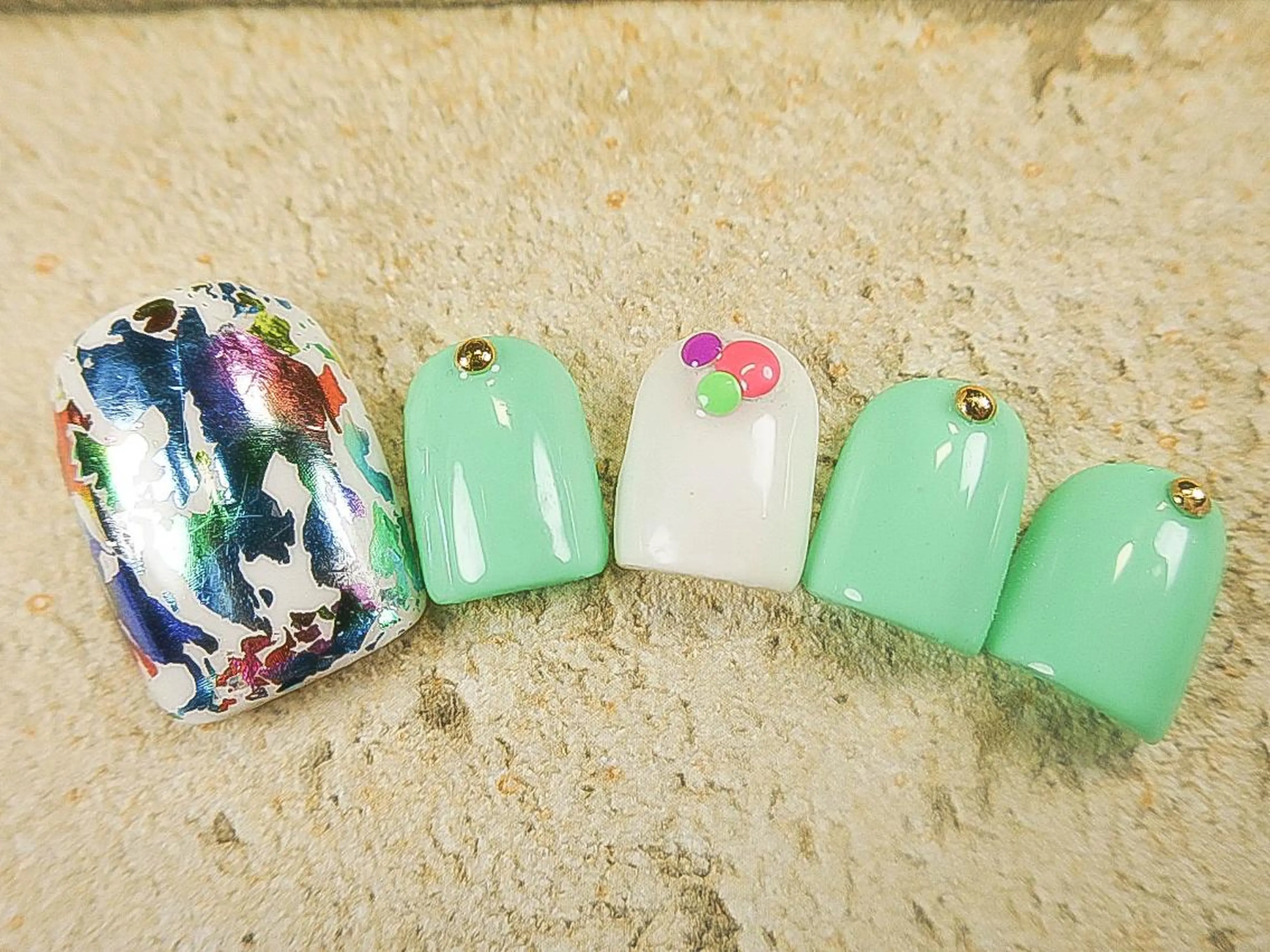 ネイル Nagumo Mのネイルデザイン