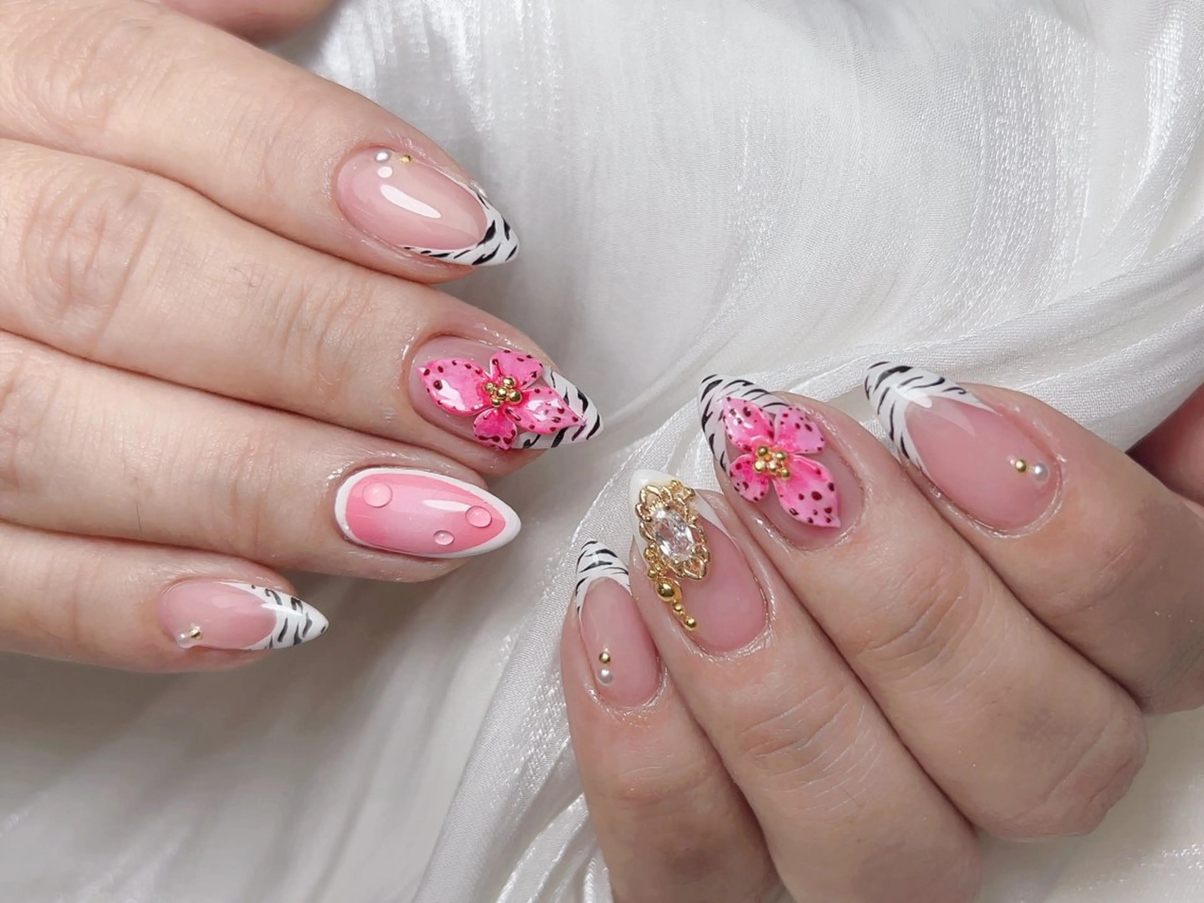 ネイル M🌷nail 長さだし専門店のネイルデザイン
