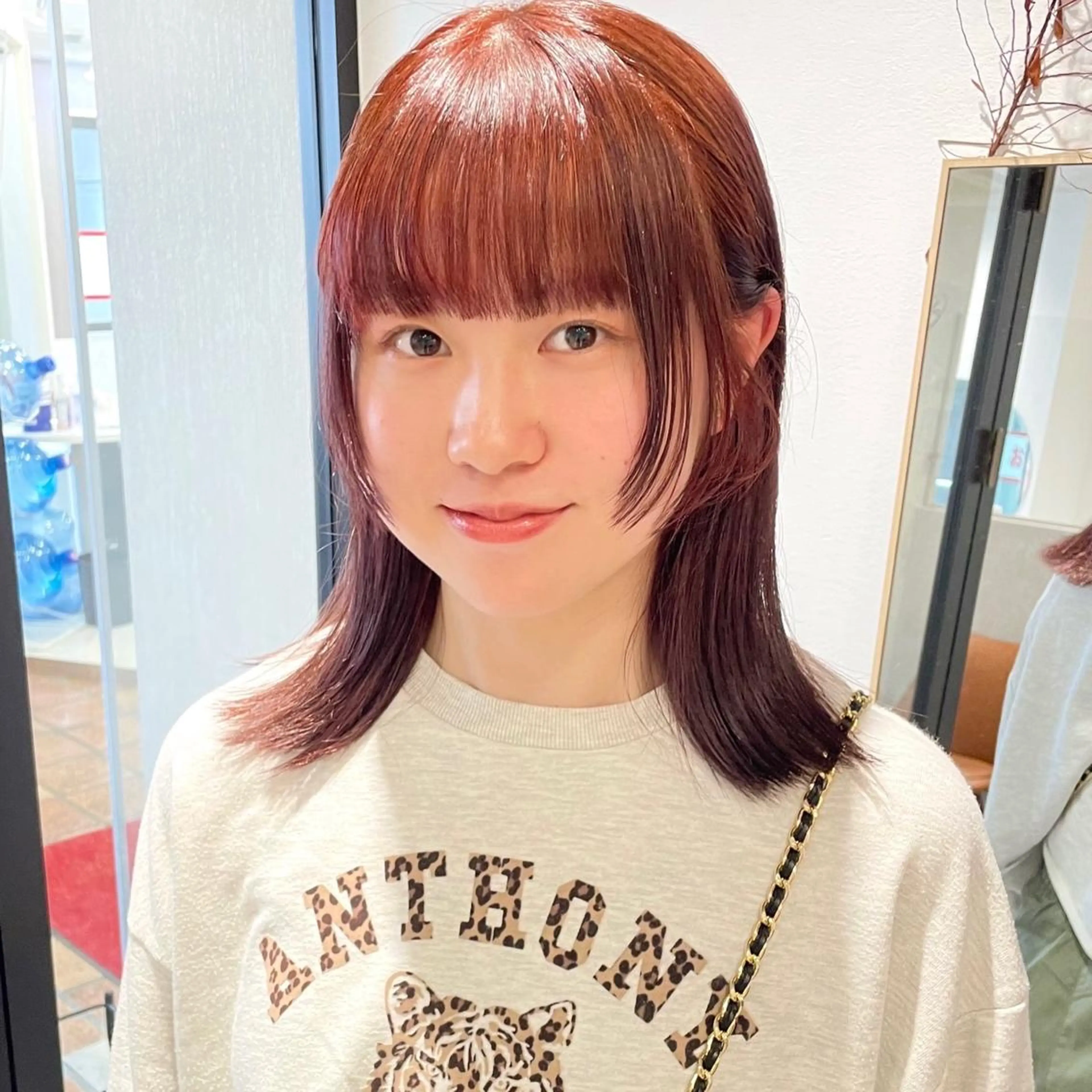 ミディアム カラー レイヤーカット 小顔カット カット ヘアカラー 🍊暖色×顔周り 🍊cocoroのヘアスタイル