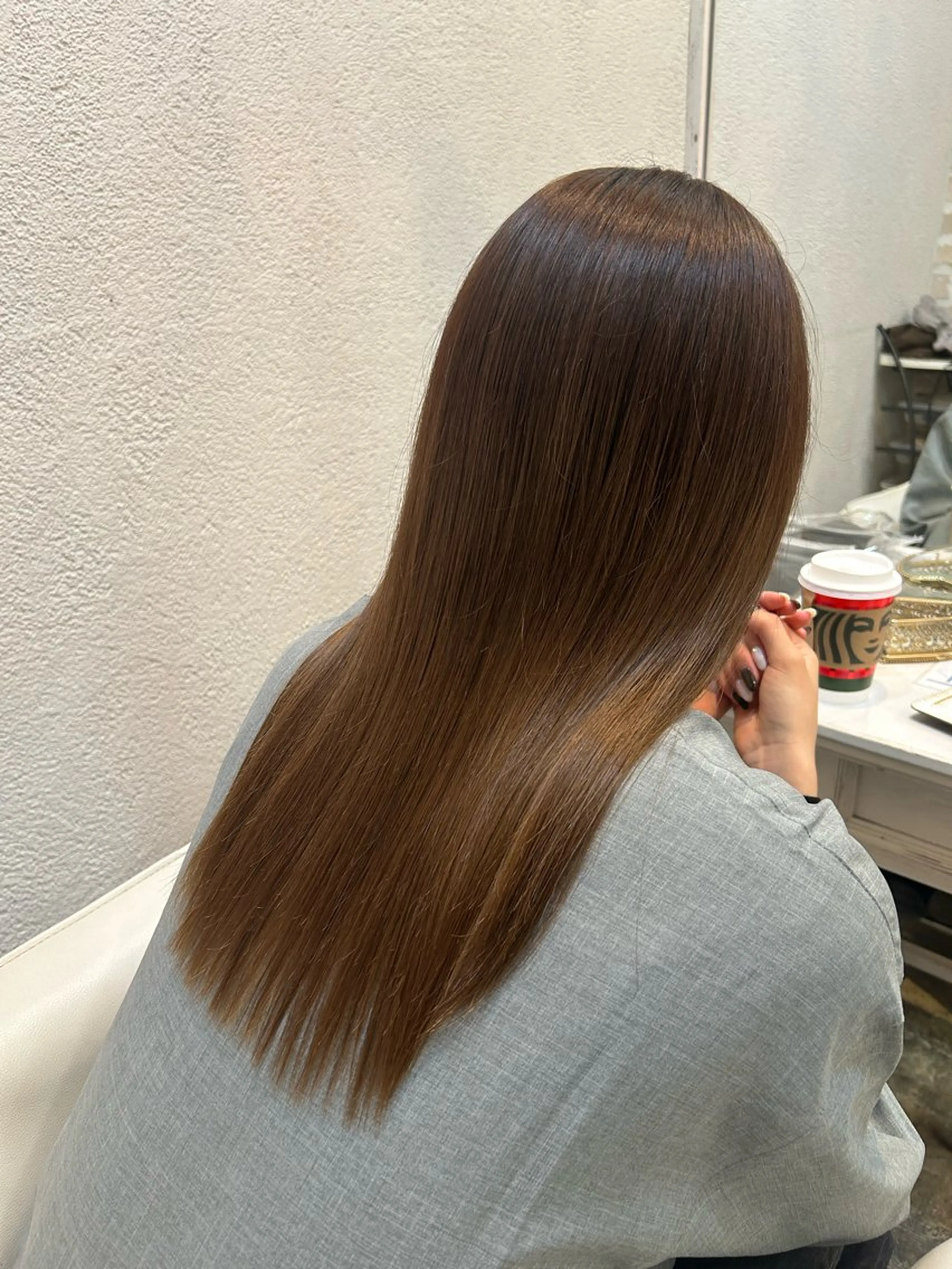 ロング 髪質改善 トリートメント 小磯 維織のヘアスタイル