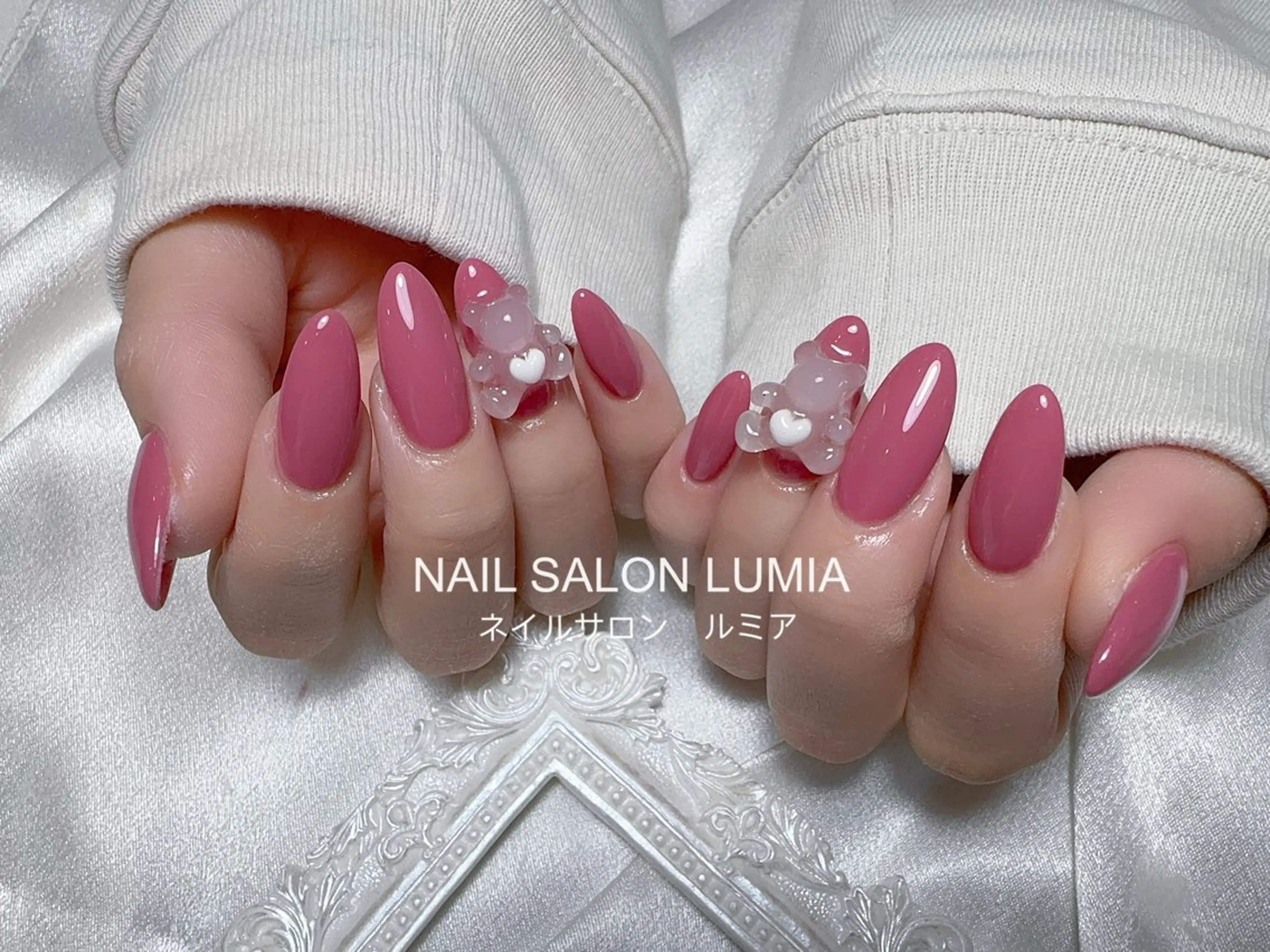 ネイル ハンドネイル ネイルサロン ルミア Lumia 店長のネイルデザイン